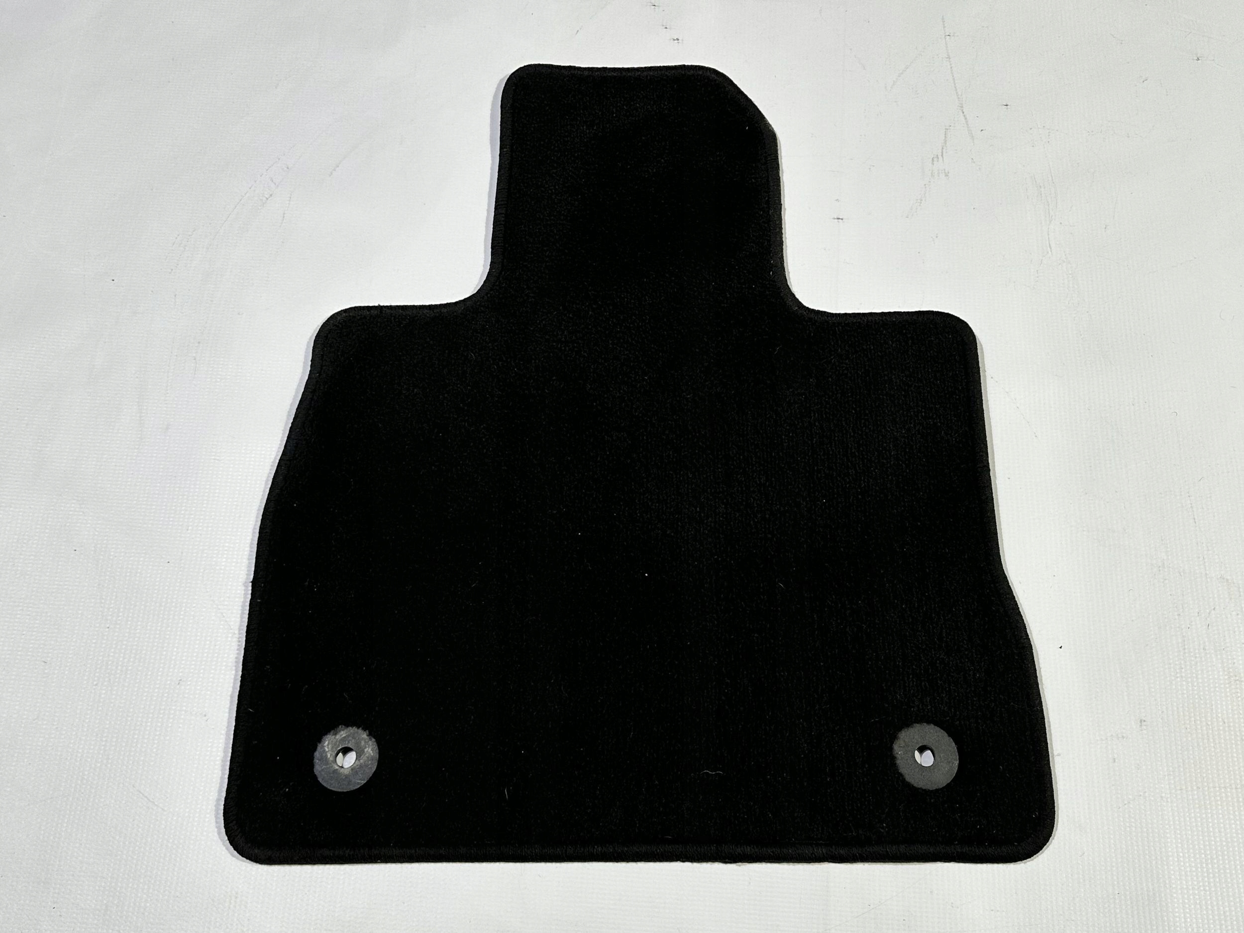 car carpet mats front front welurowe Ford Explorer 2020+
