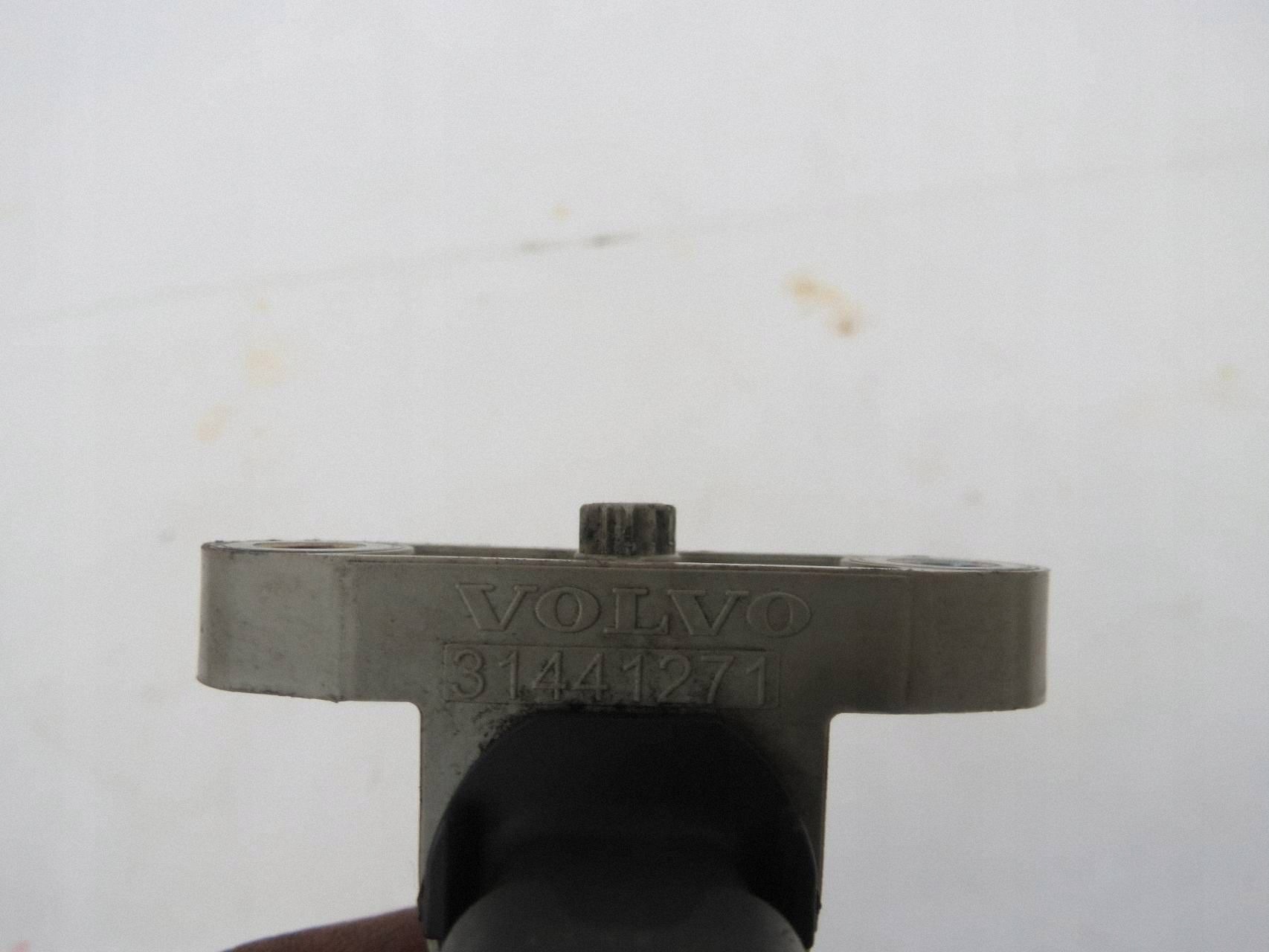 crankshaft position sensor VOLVO V60 2.0 D 120KM 31441271