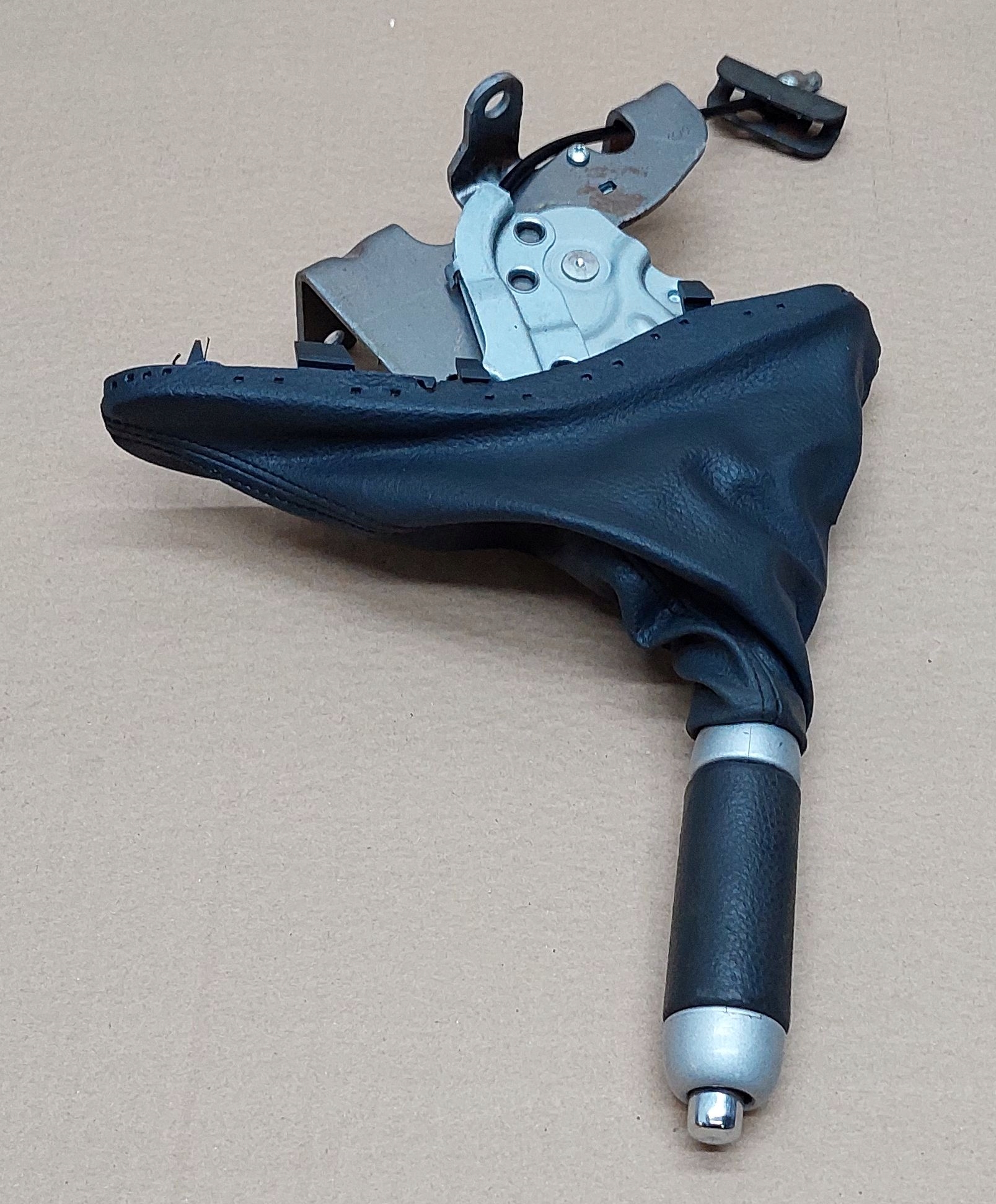 6769533 - Рычаг ручного тормоза Mini Cooper R50