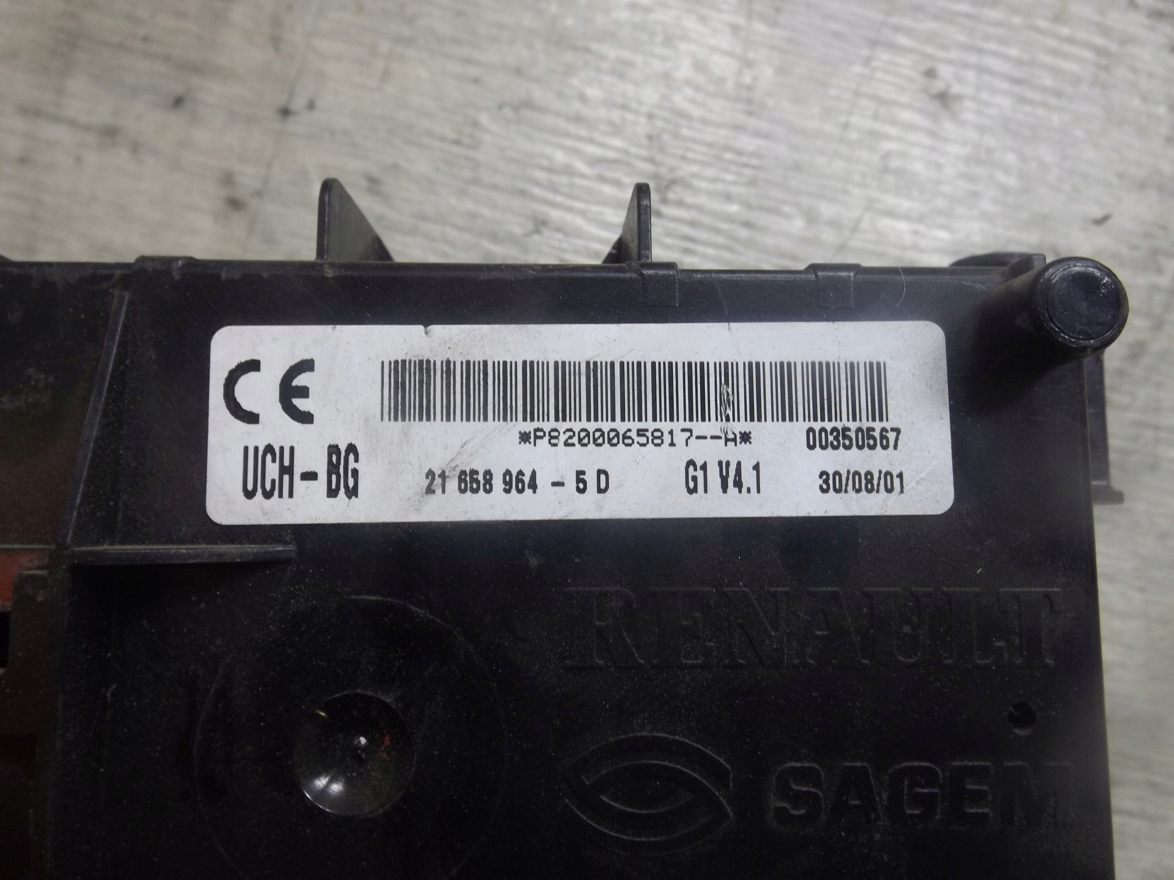 блок модуль renault CLIO II РЕСТАЙЛИНГ 8200065817