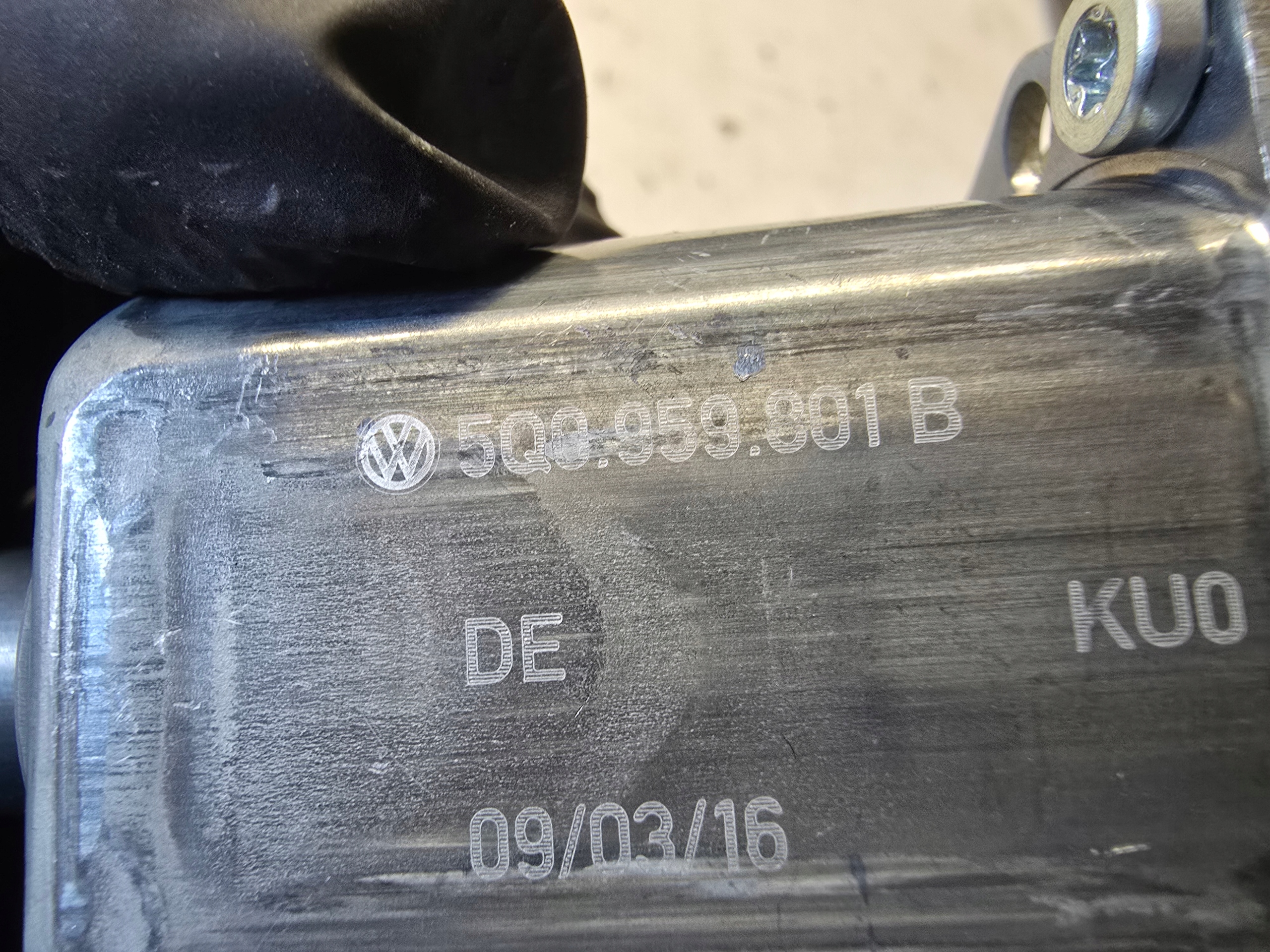 AUDI A3 8V mini motor PODNOSNIKA windows 5Q0959801B EUROPA