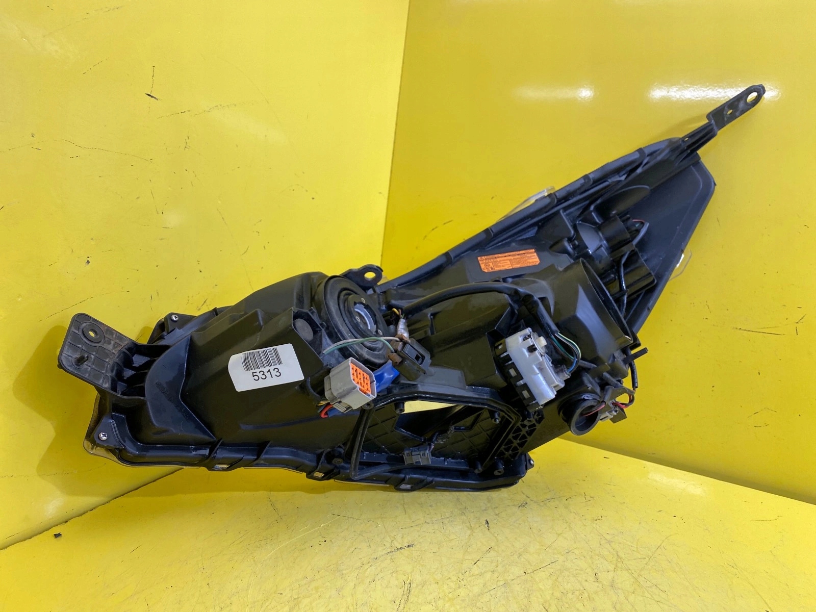 light right SUBARU LEGACY OUTBACK LIFT 12-14 XENON