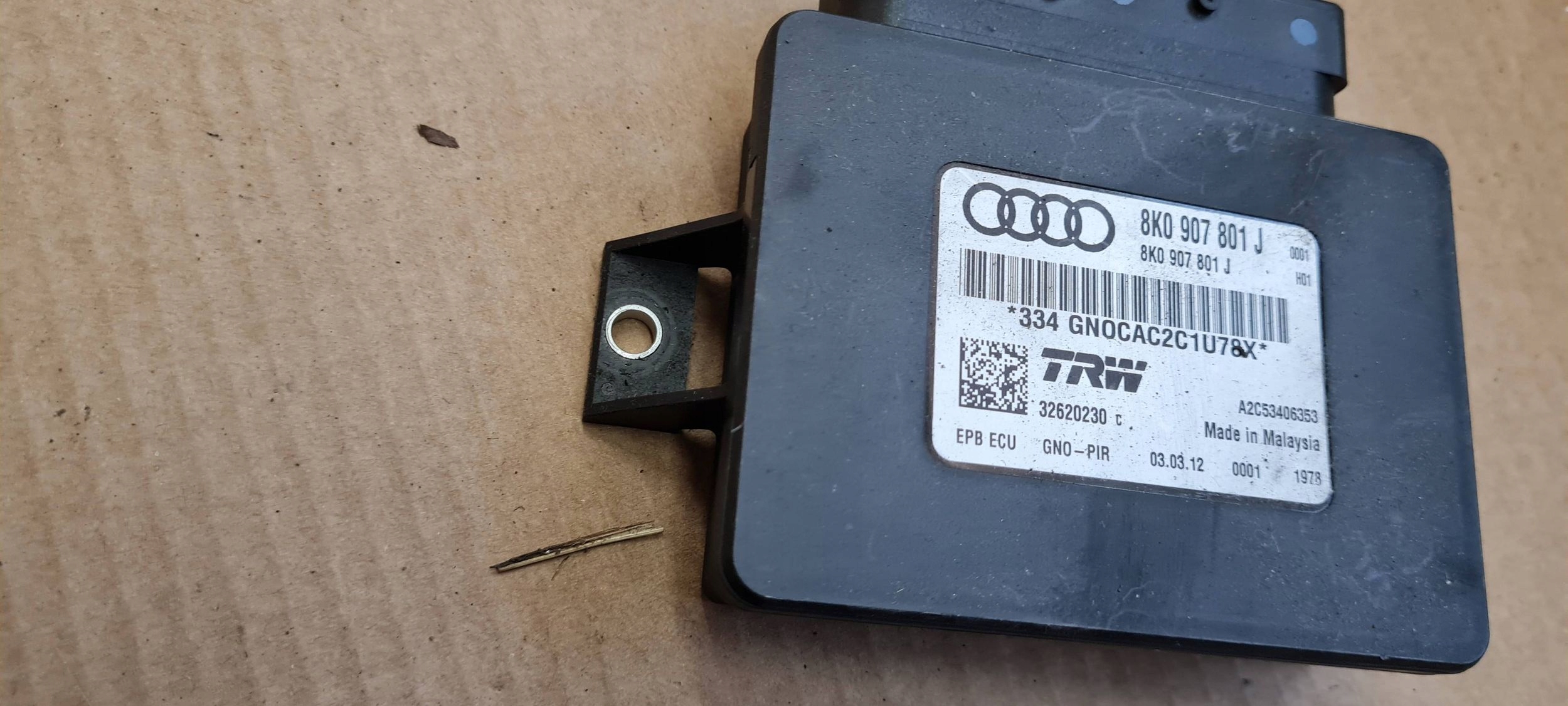 A4 B8 LIFT module control unit electric brake 8K0907801J A5 8T