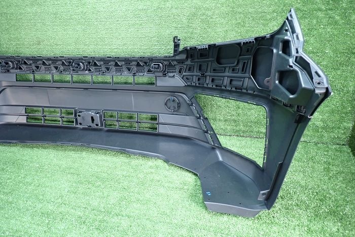VW CRAFTER II MAN TGE 17- front bumper front