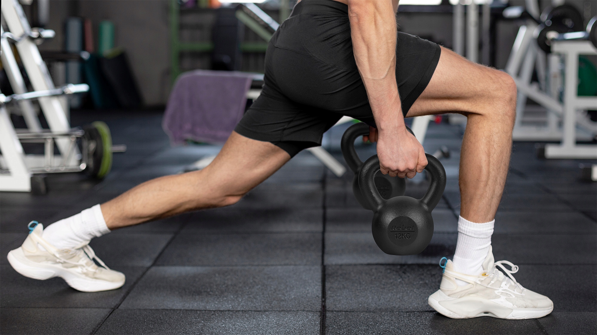 Kettlebell żeliwny 18kg kettle hantel obciążenie odważnik do ćwiczeń Rebel Kod producenta RBA-2323-18