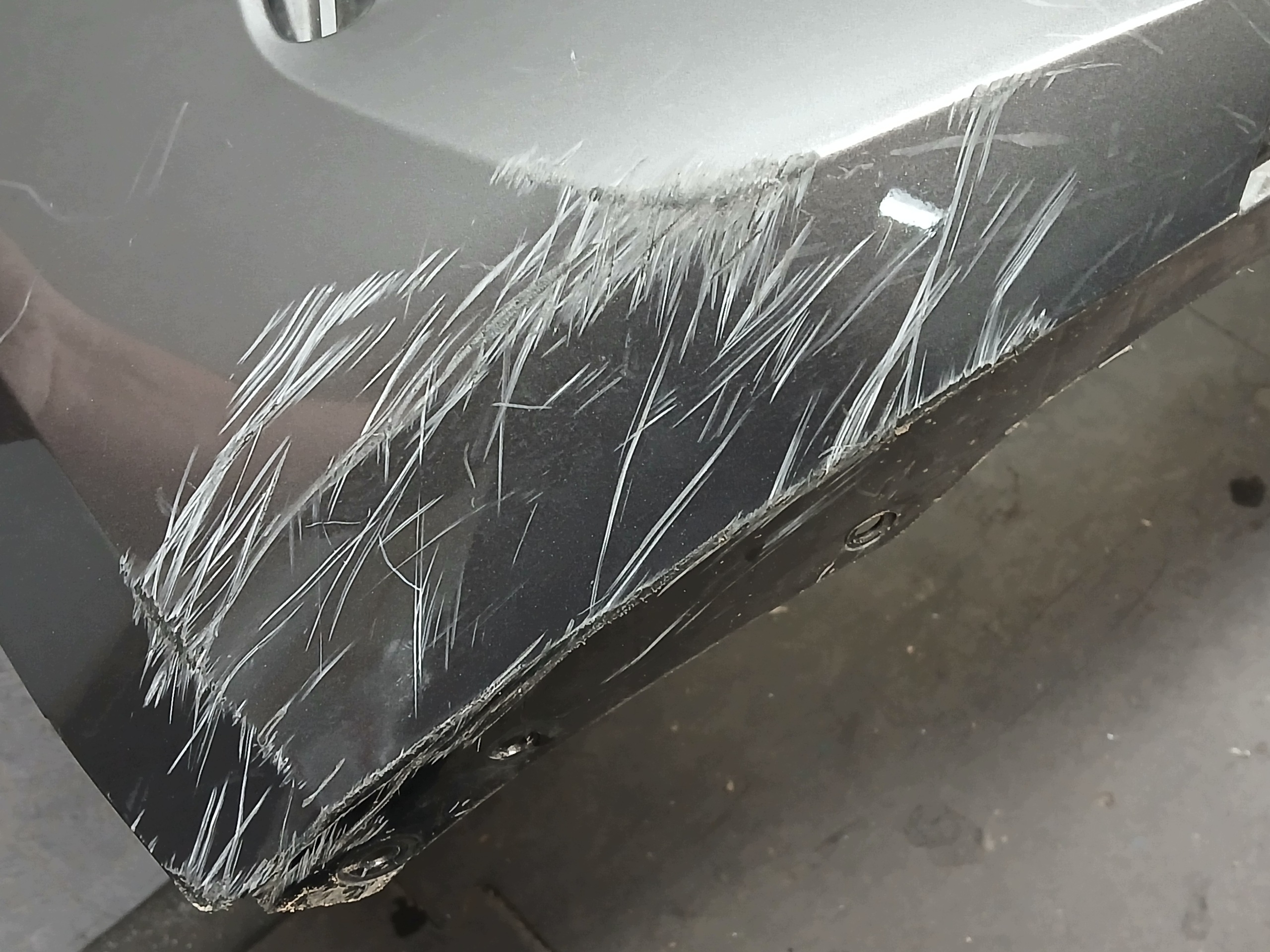 nárazník předek OPEL ASTRA L VI 6