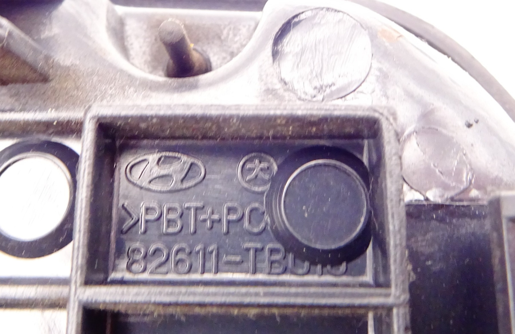 GETZ KLAMKA WEWNĘTRZNA LEWY PRZÓD 82611-TB010 OE Producent części Hyundai OE