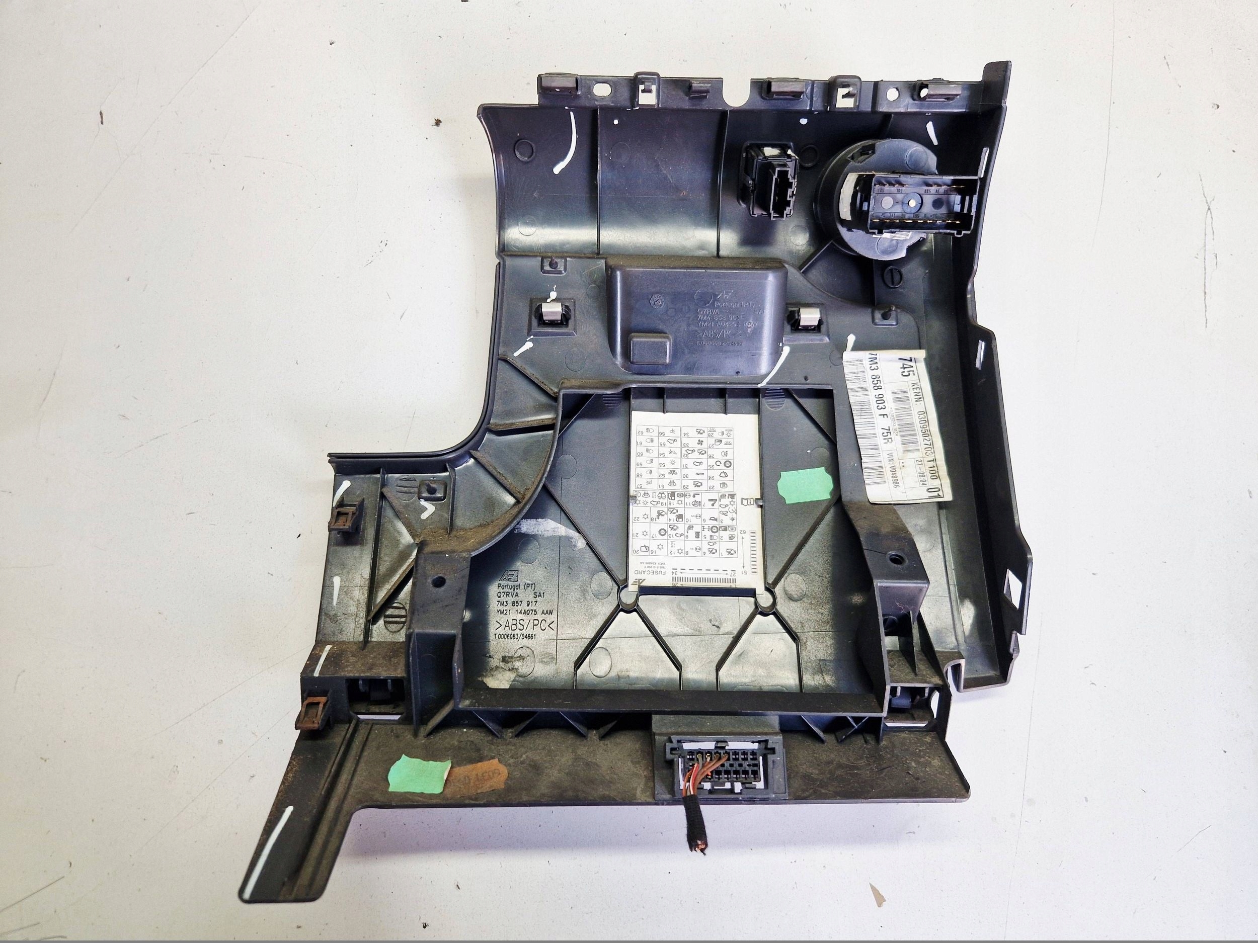 passenger compartment consoles light switch Volkswagen Sharan MK1 LIFT 7M3858903E