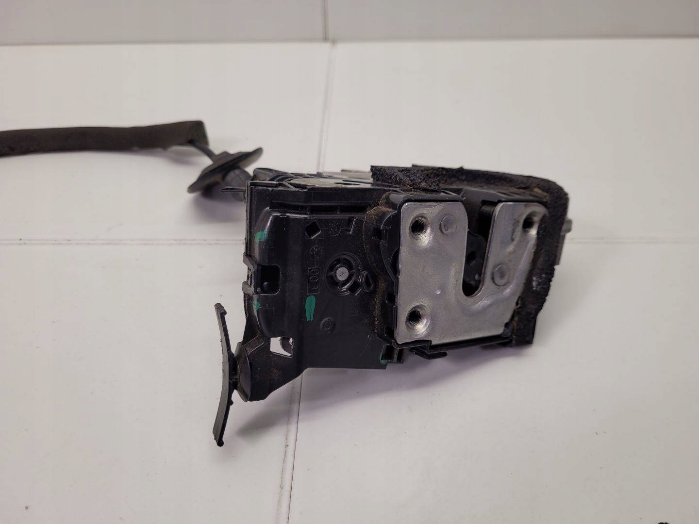 lock door front right side Renault Clio 4 facelift 2019 805024563R