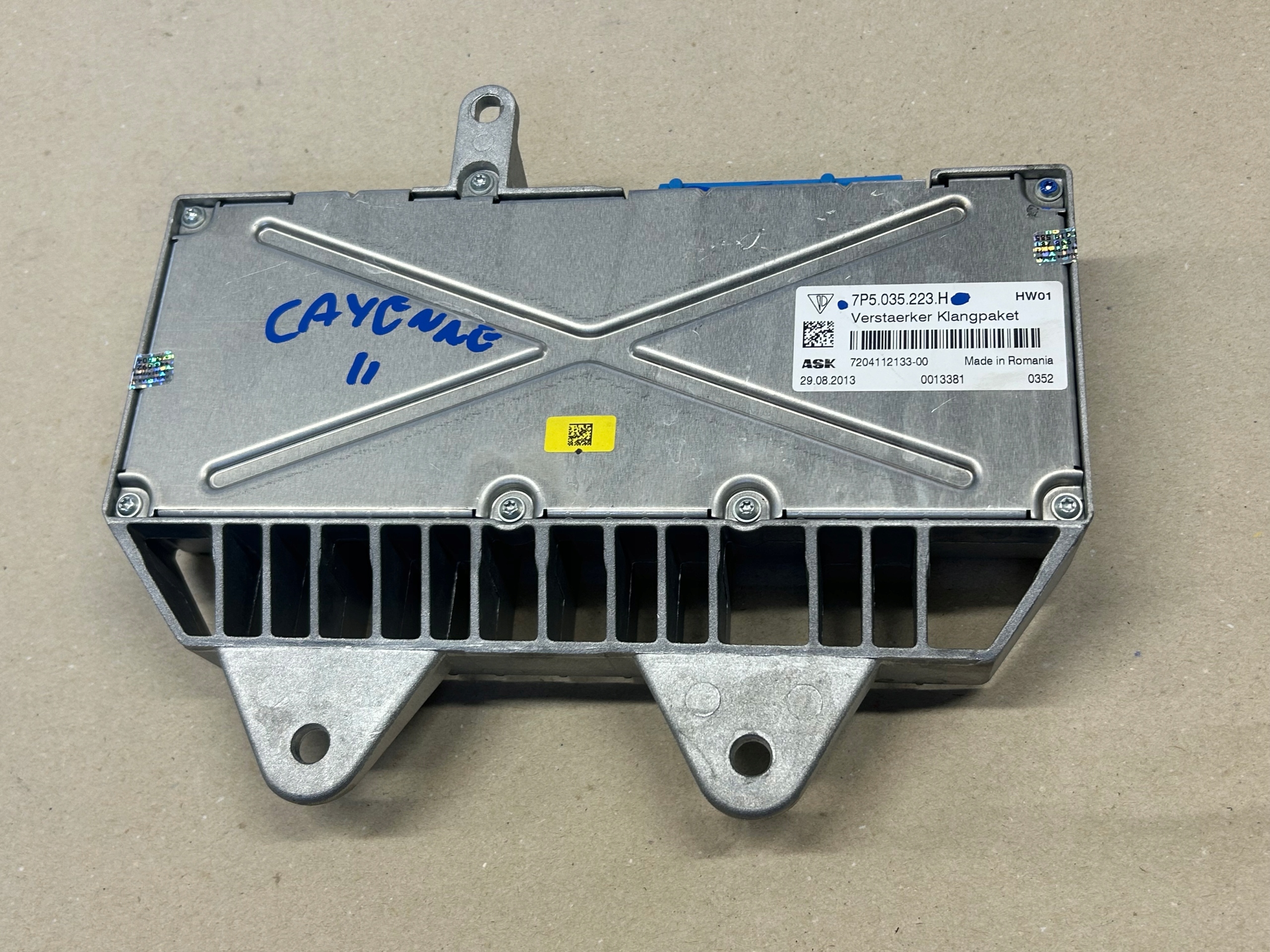 PORSCHE CAYENNE 7P amplifier RADIA 7P5035223H