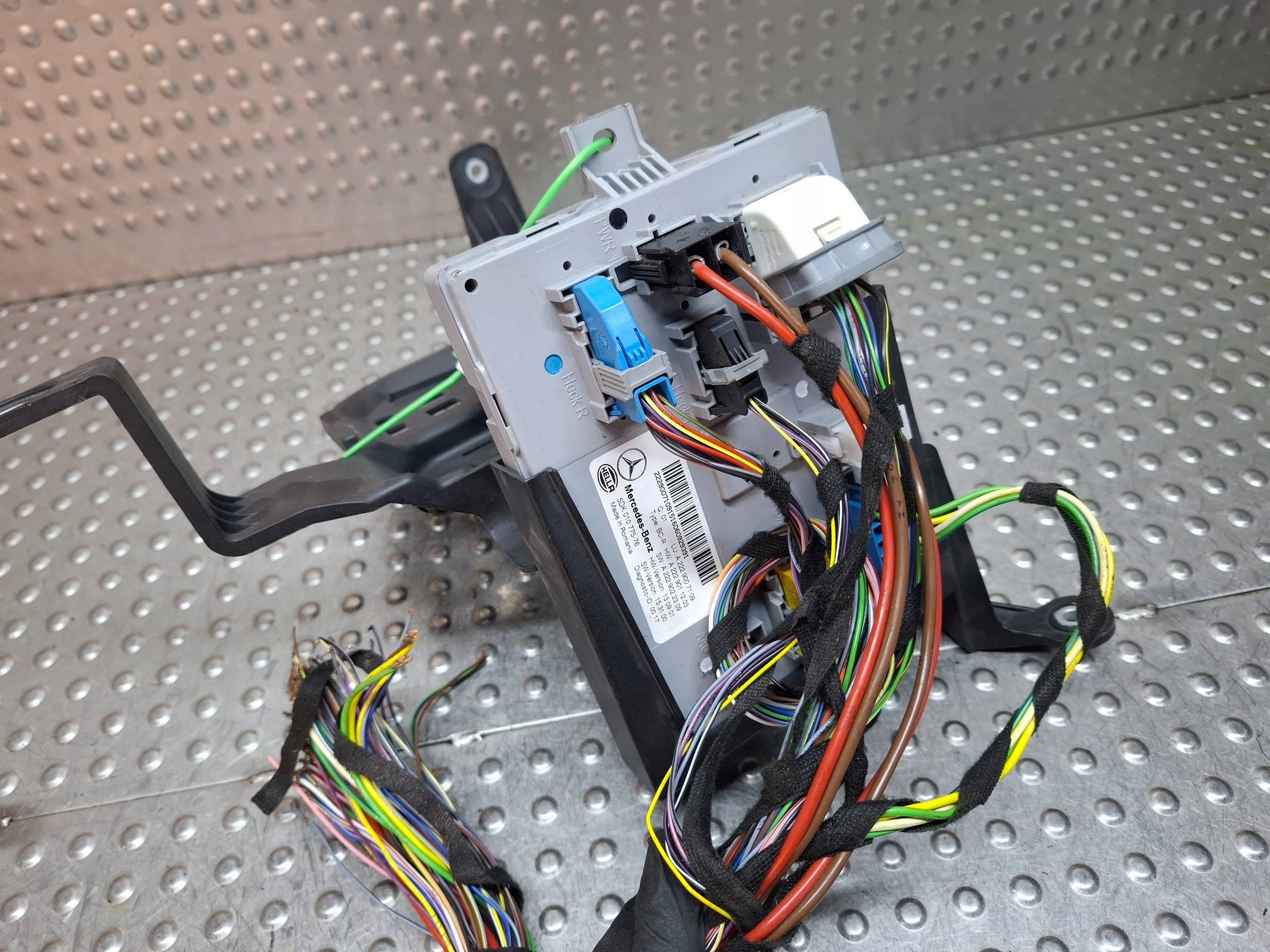 comfort control unit SAM control unit BSI A2229007109 MERCEDES W205