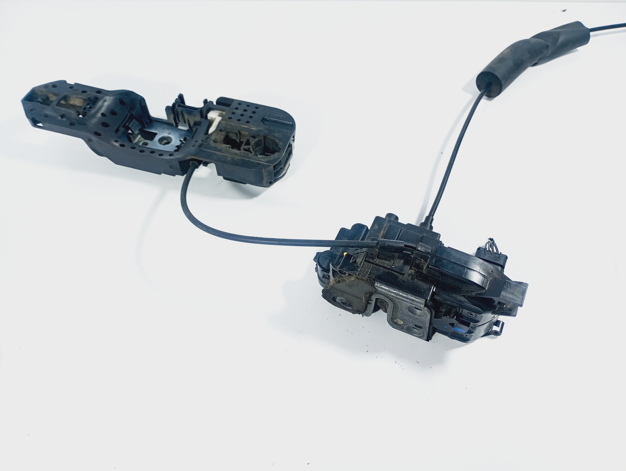 lock handle inner right front OE 805020006RA Scenic 3 III LIFT 09-16