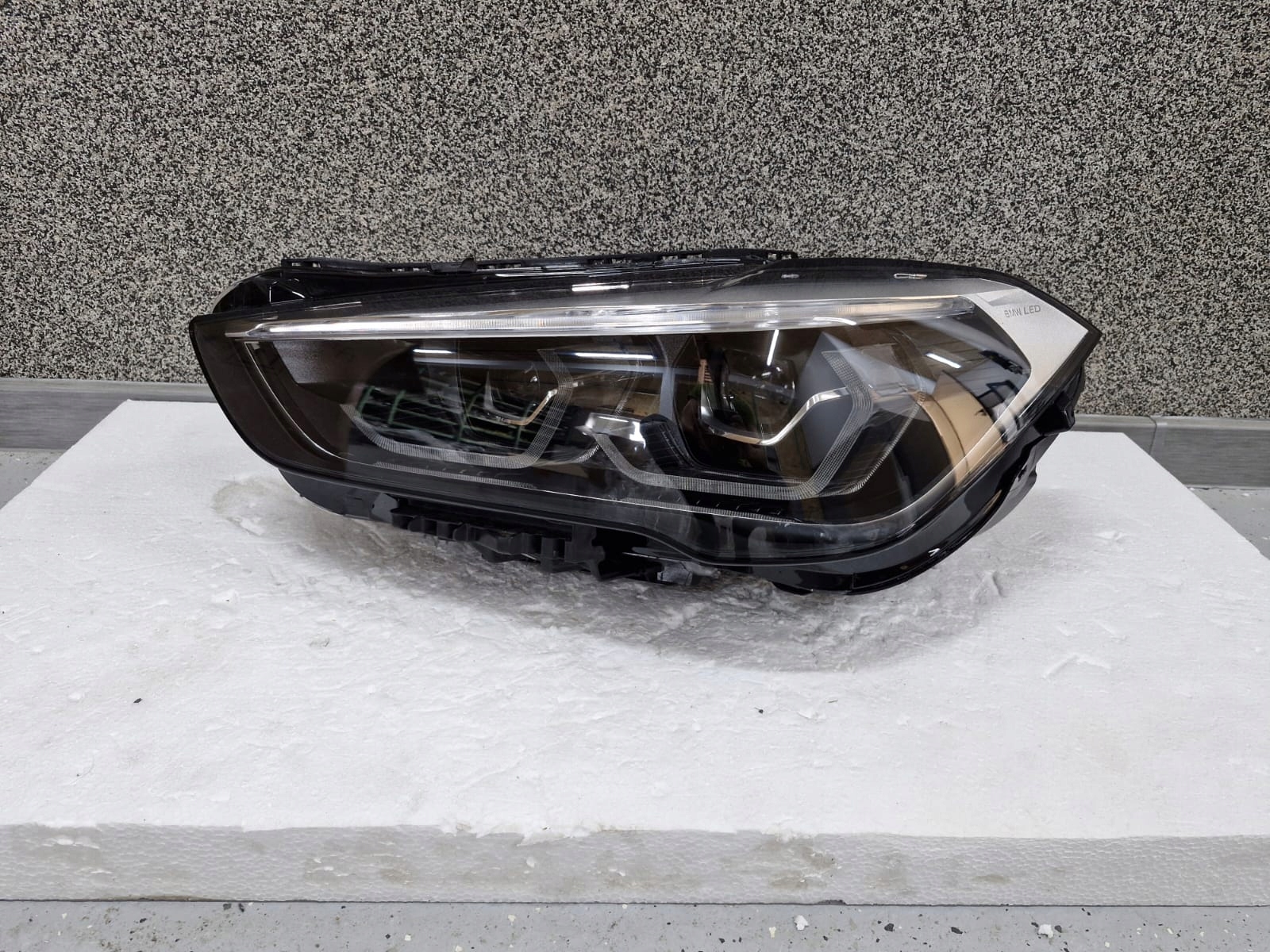 light left BMW X1 F48 F49 LIFT Full Led 2020