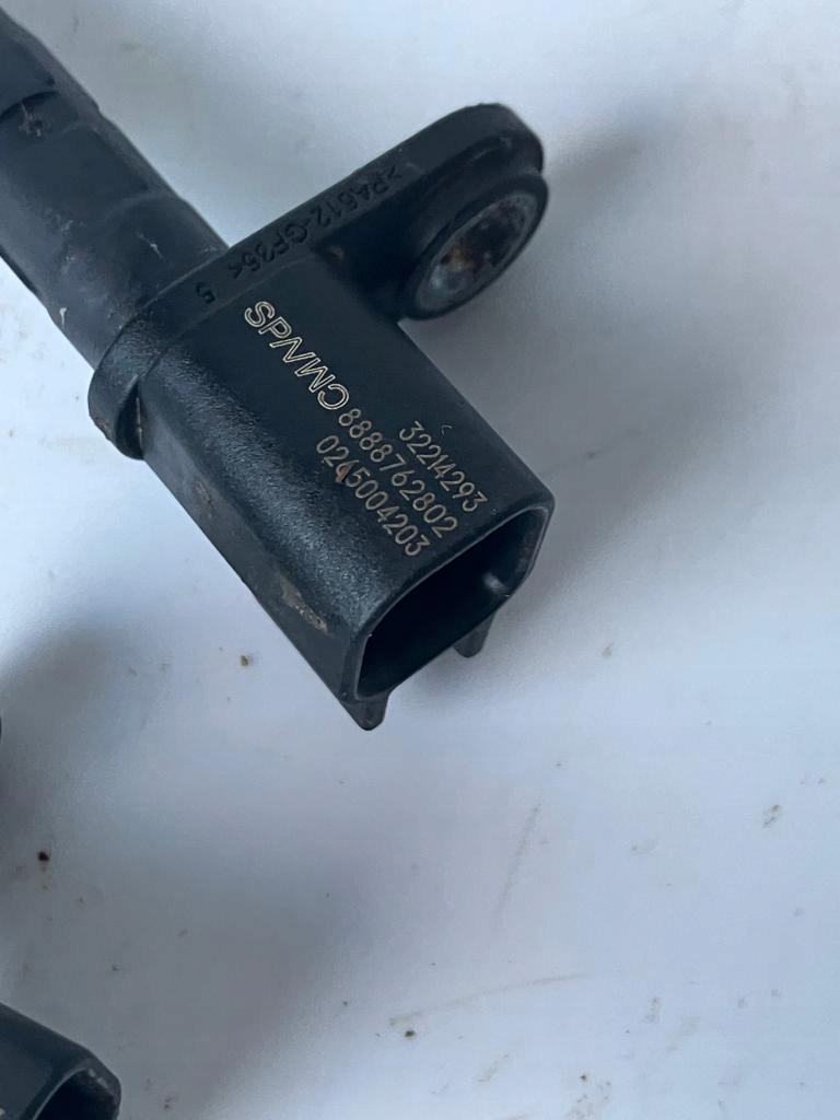 sensor ABS rear part right left VOLVO XC40 32214293