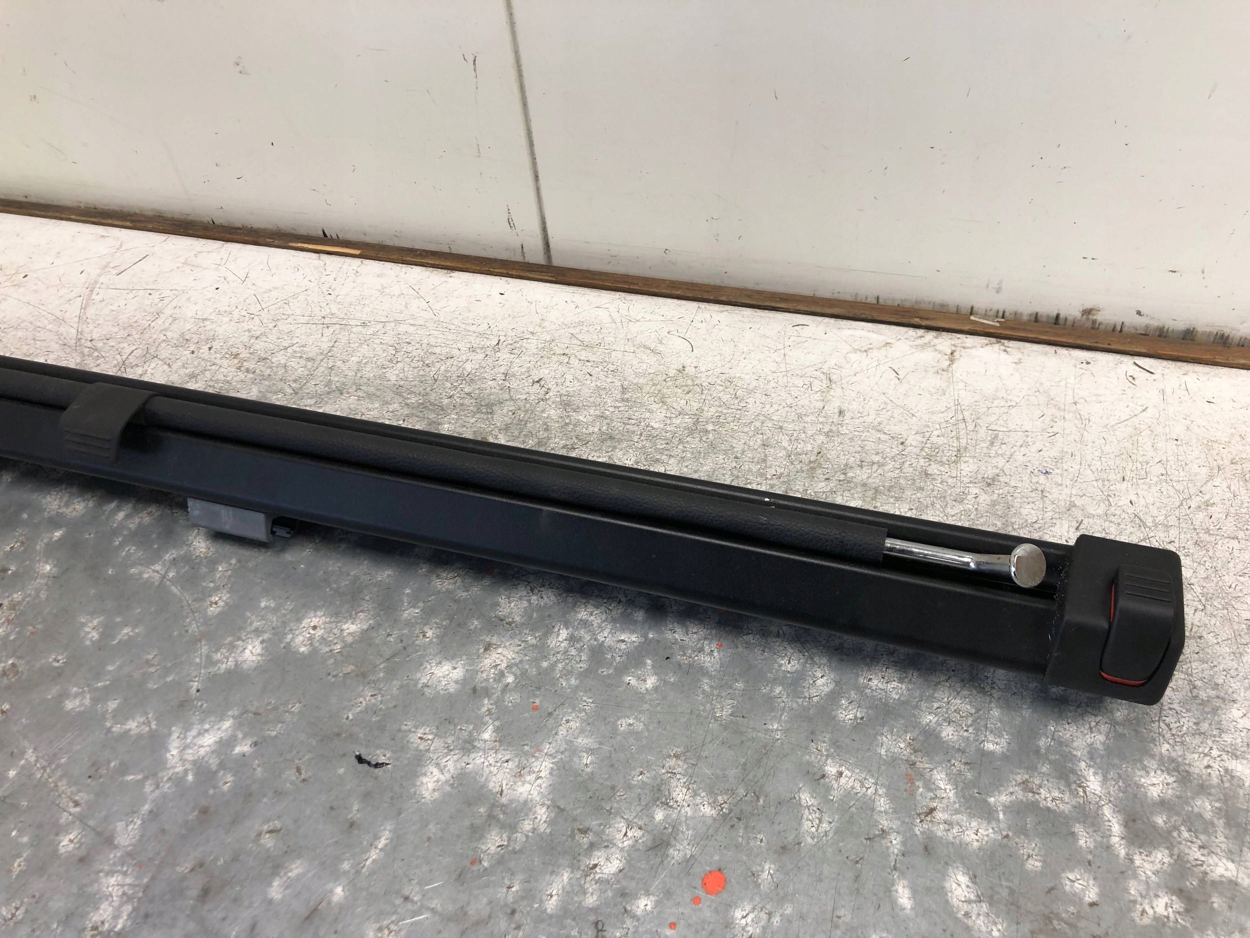 net blinds boot VW GOLF VI KOMBI 1K9861691