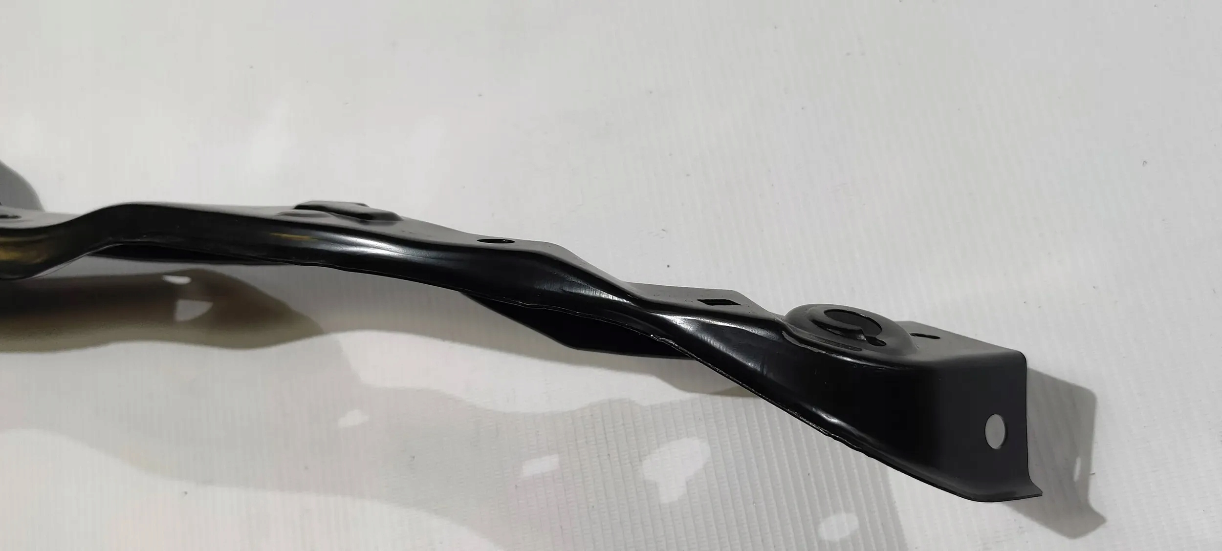support panel for radiators pillar right Toyota Prius 2015