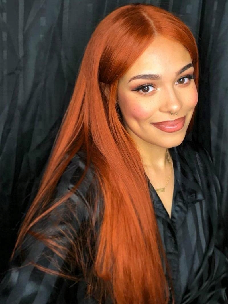 Syntetická paruka dlouhé zrzavé vlasy 68 cm Cosplay elektrický hřeben