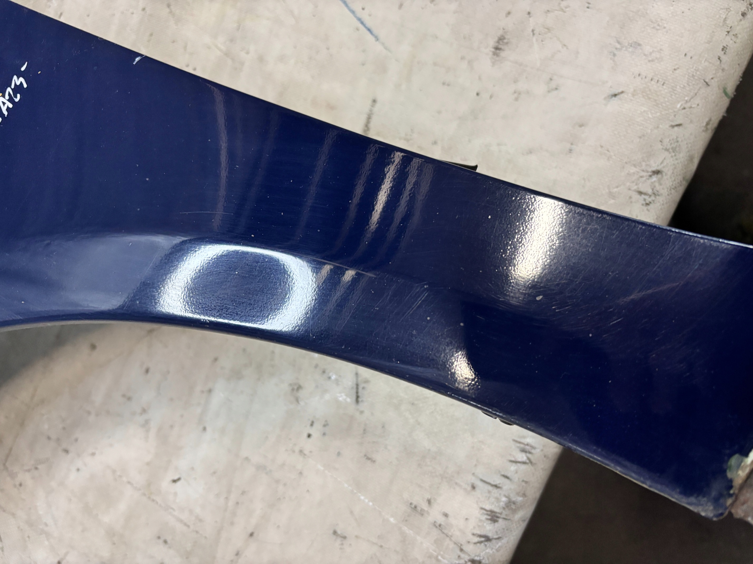 fender left front Skoda Fabia II lift k: LF5A