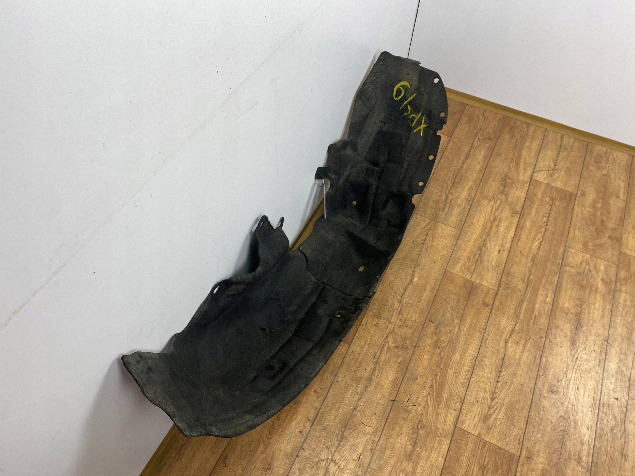 mudguard rear. right Ford Escape IV Kuga MK3 2020+