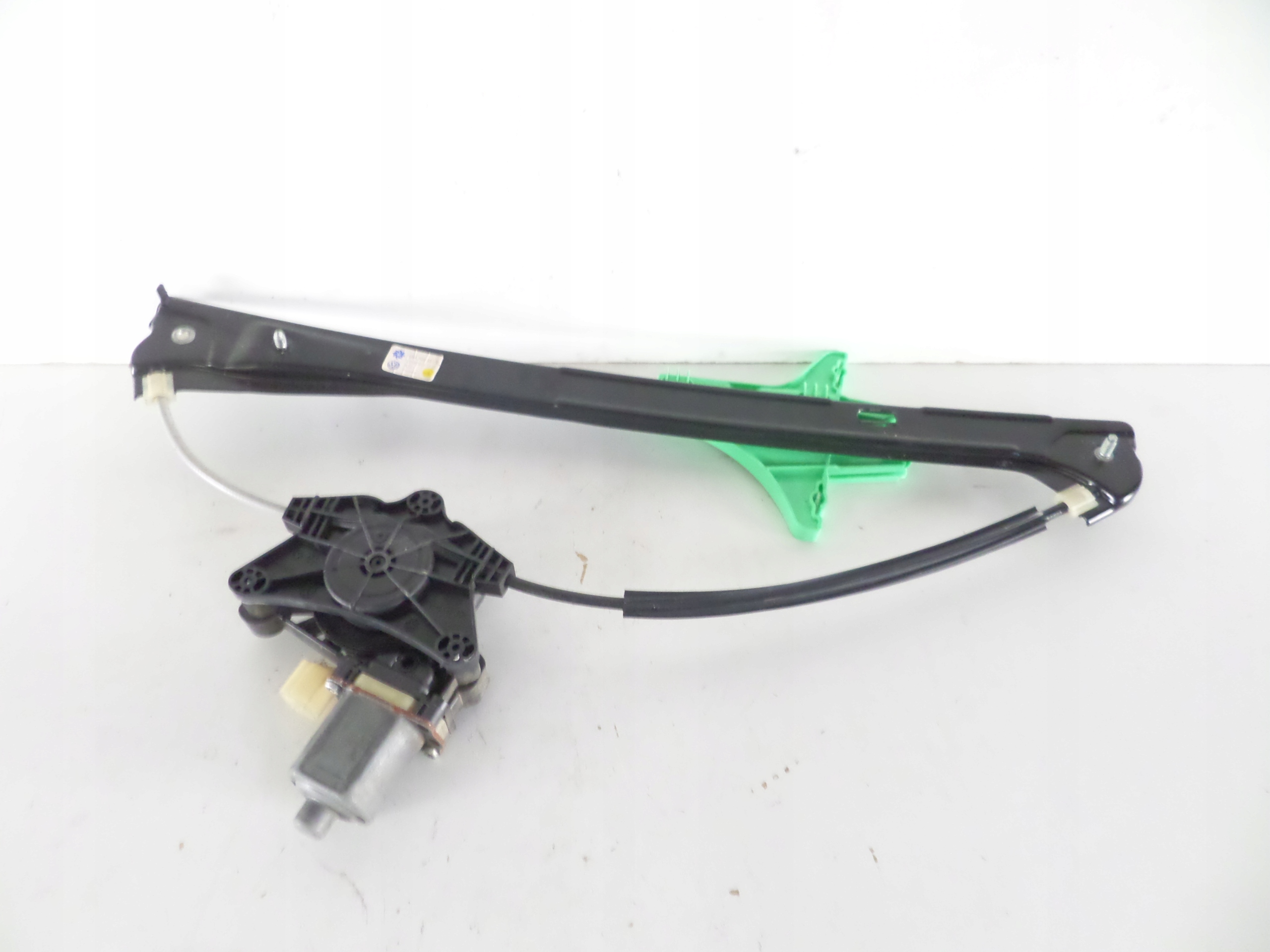 window regulator rear part left VW TIGUAN II 15