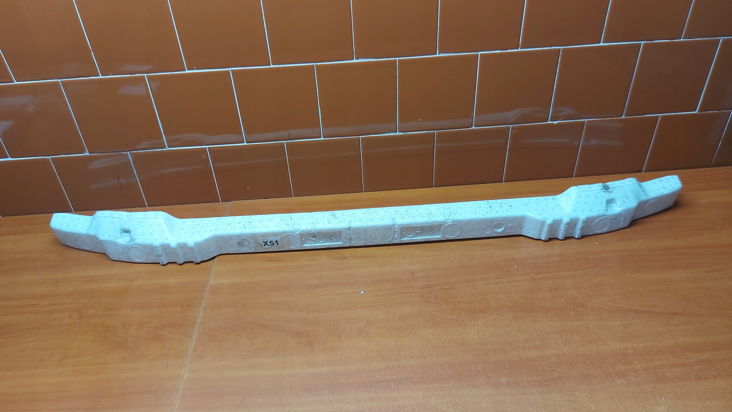 ABSORBER Polystirén nárazníku předek přední TOYOTA COROLLA E15 08