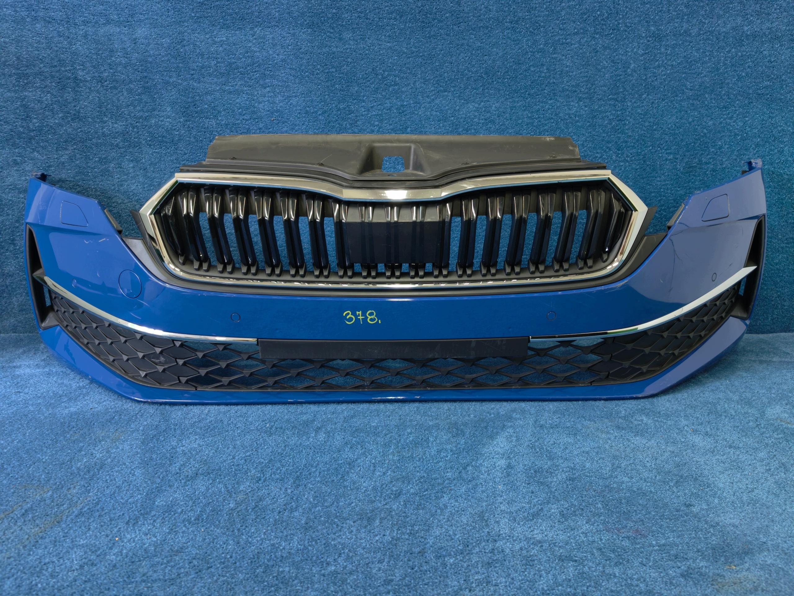 SKODA OCTAVIA IV LIFT bumper front front complete RADAR PDC 5E3807221L