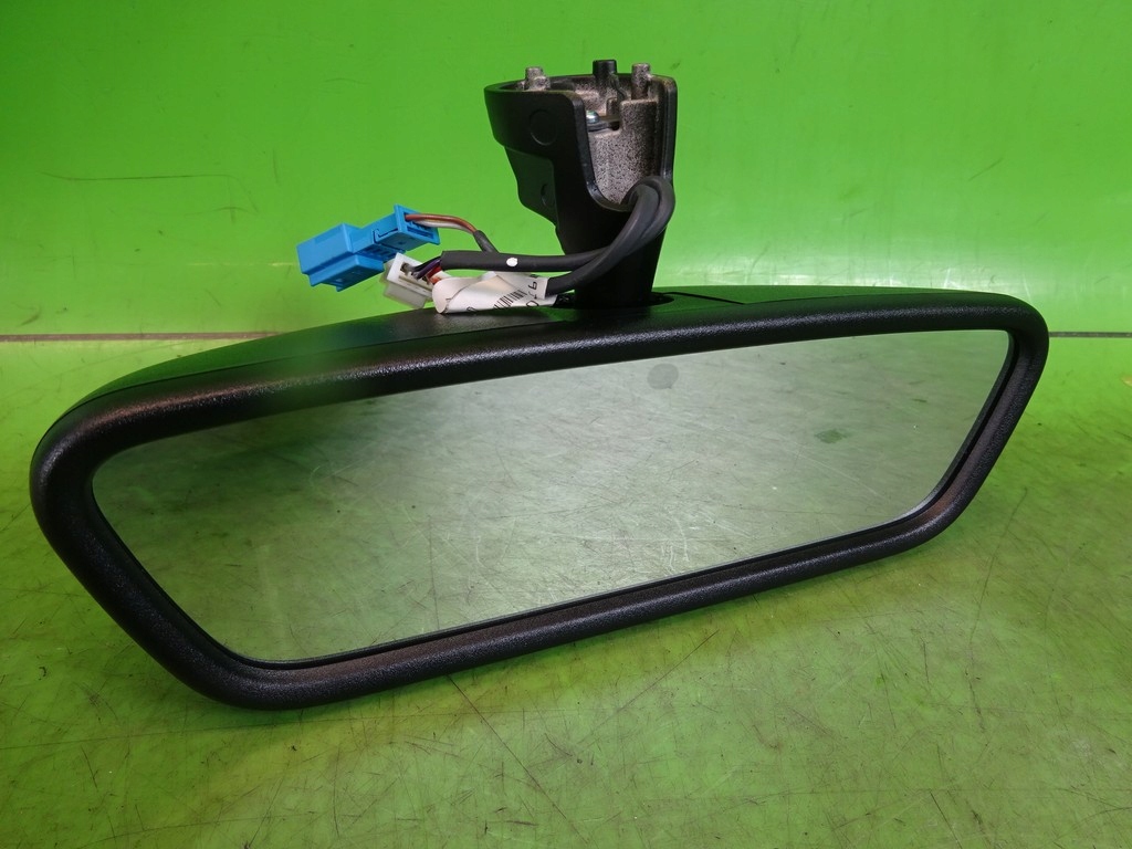 Lusterko wewnetrzne wsteczne INFINITI QX30 Q30