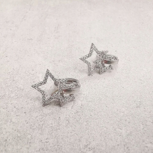 Stříbrné náušnice s hvězdičkami a bílými zirkony