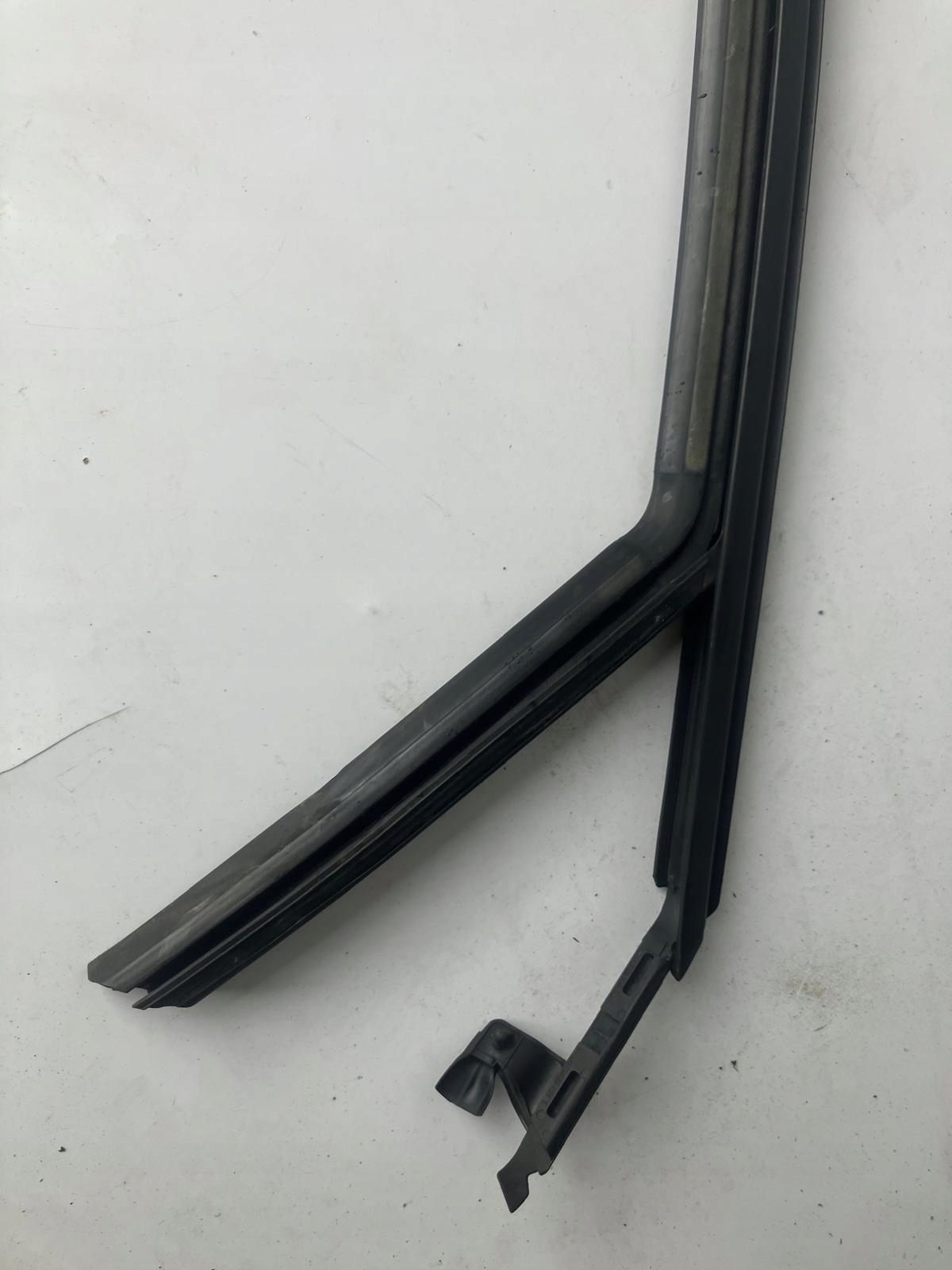 frame gasket door right front PEUGEOT 3008 II 5008 II