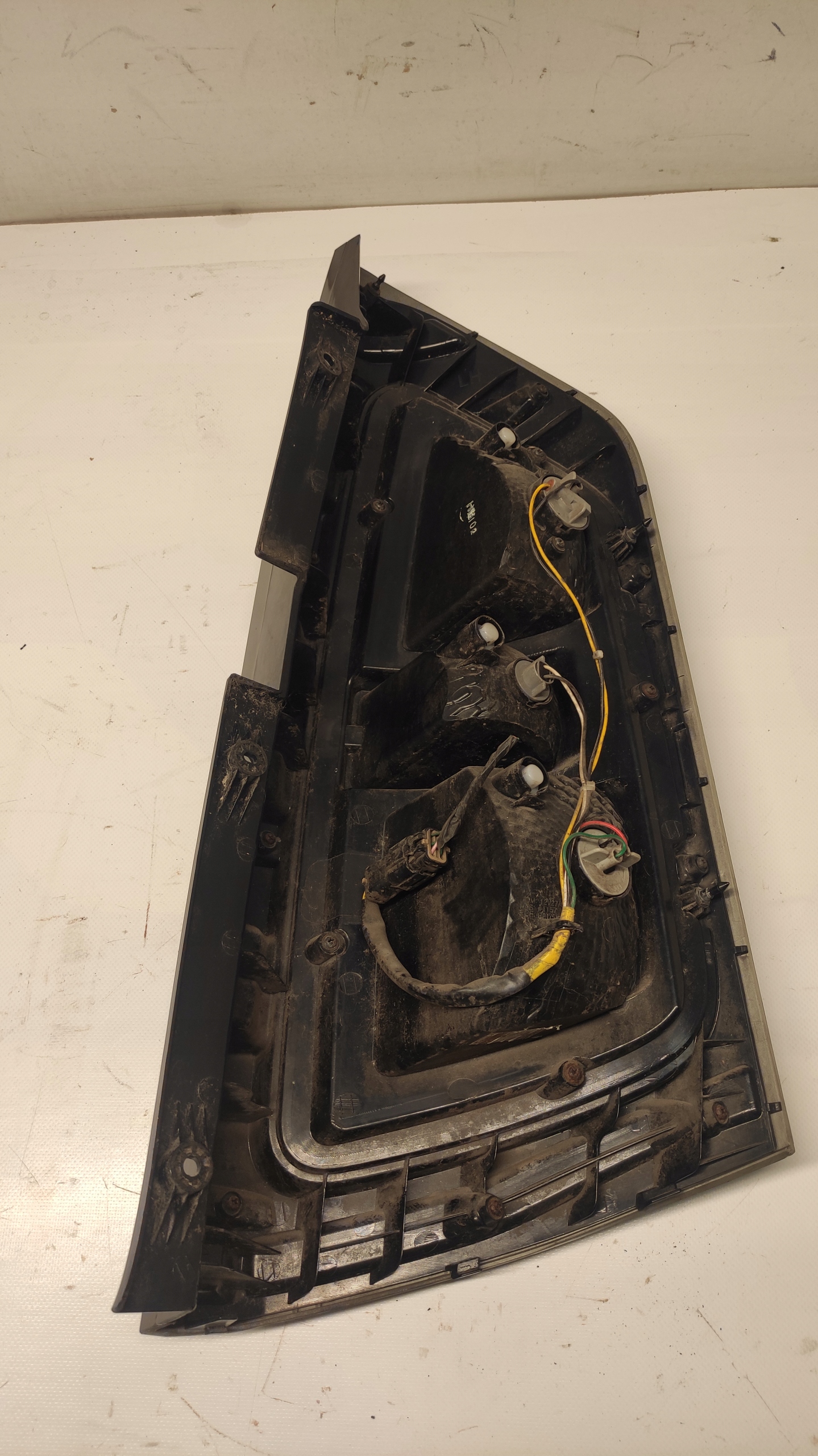 KIA SOUL and light left rear part rear 92401-2K0 08-11