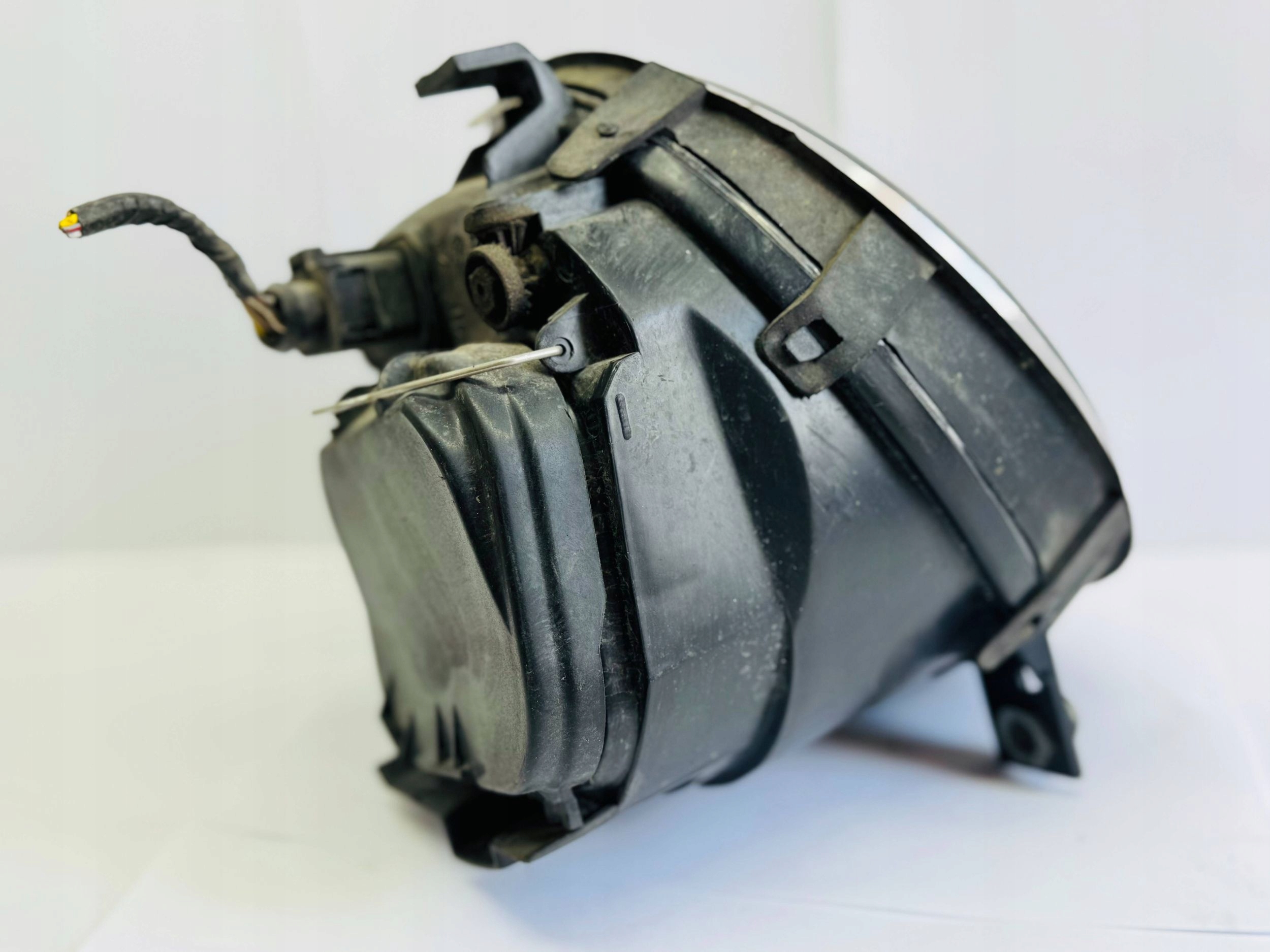 4411135R light right front 1.2 TDI 3L 45 2001 VW