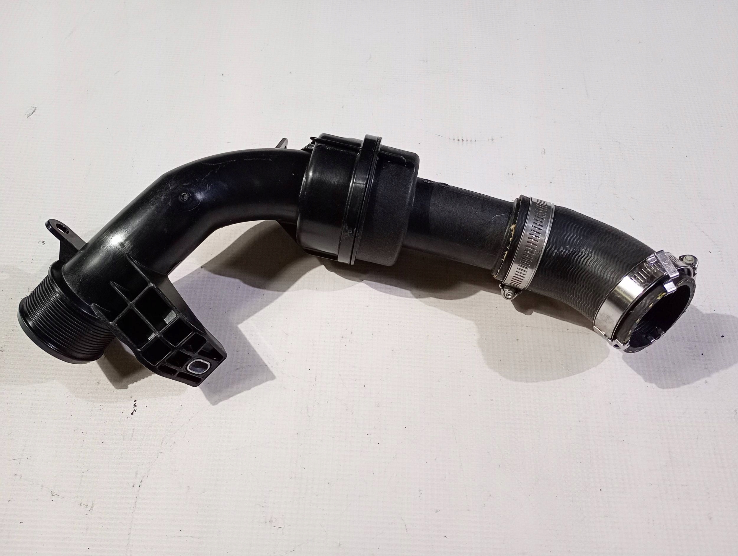 rohr Schlauch Rohr dolot filter luft Ford Explorer VI 3.0 ST 2020