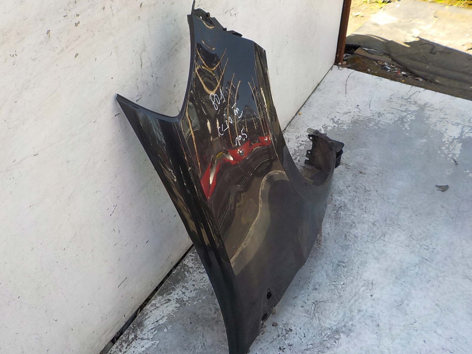 801 RENAULT CLIO III fender right front front 195