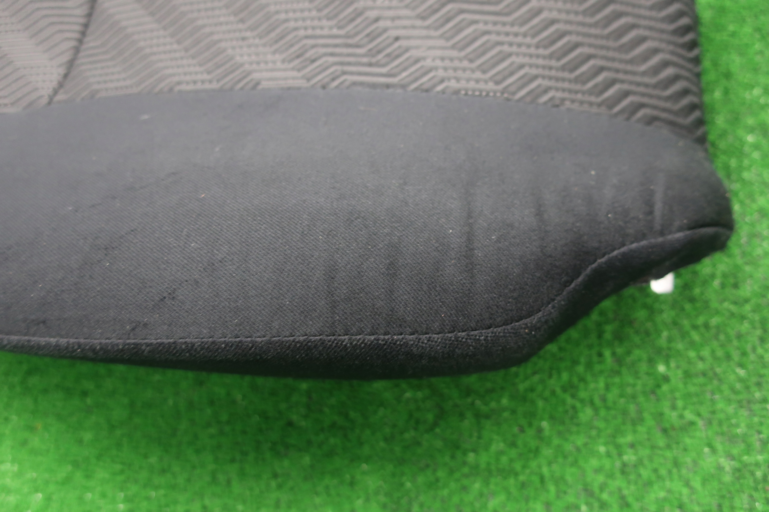 seat OPARCIE SUZUKI JIMNY 2012R LIFT left right STAN BDB