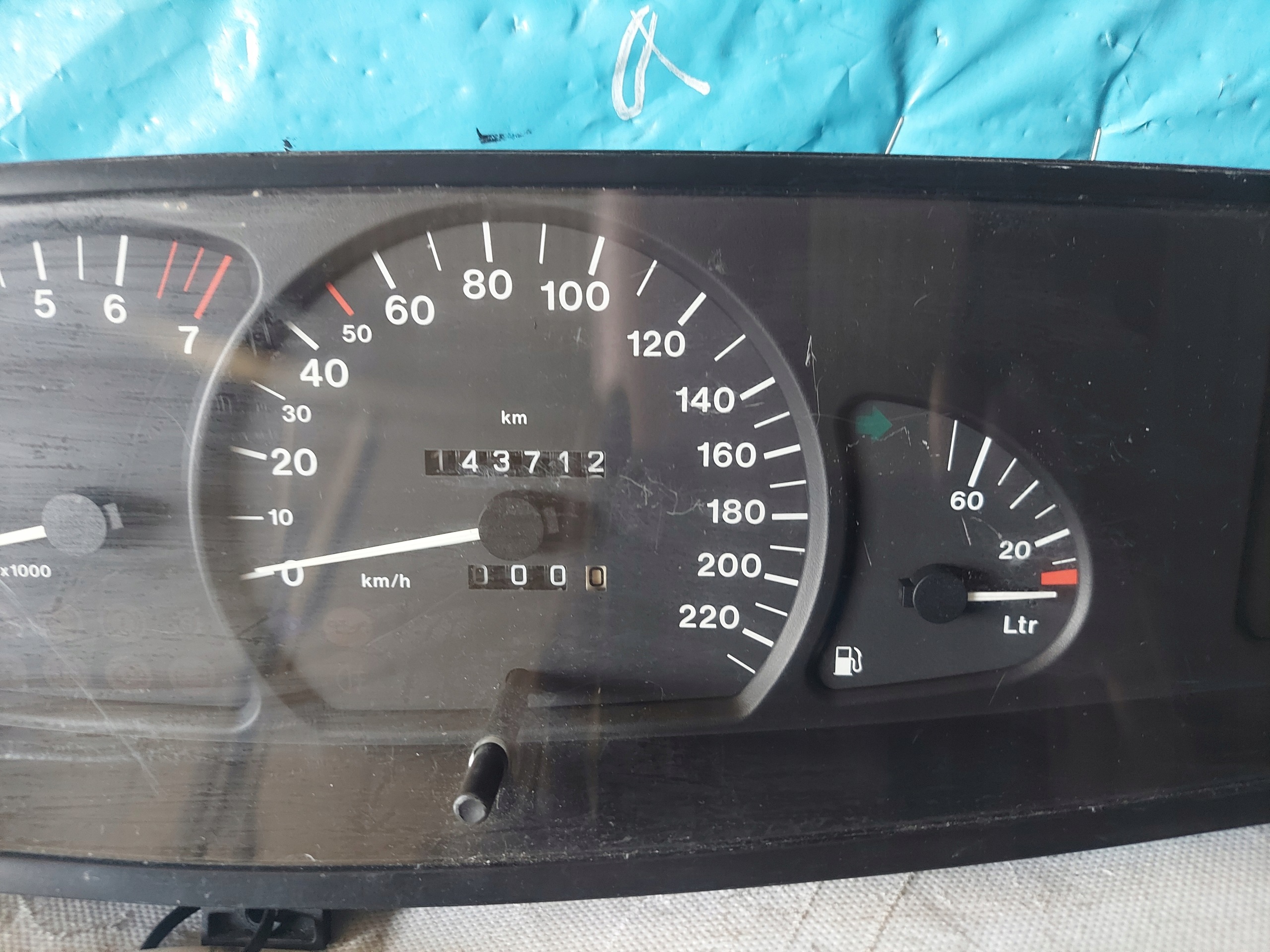 dials clock OPEL OMEGA B 2.0 16V 90193818