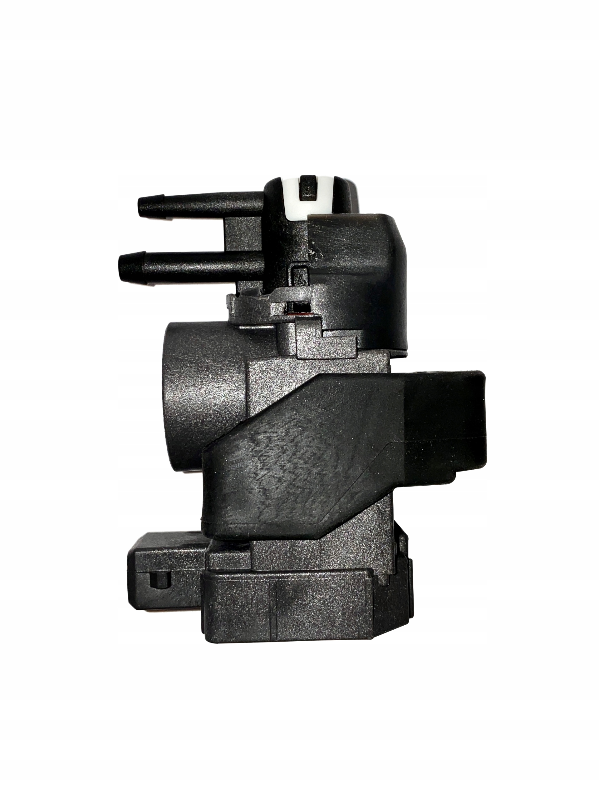 ELEKTROZAWÓR TURBINY RENAULT 149566215R ORYGINAŁ EAN (GTIN) 5903839555503