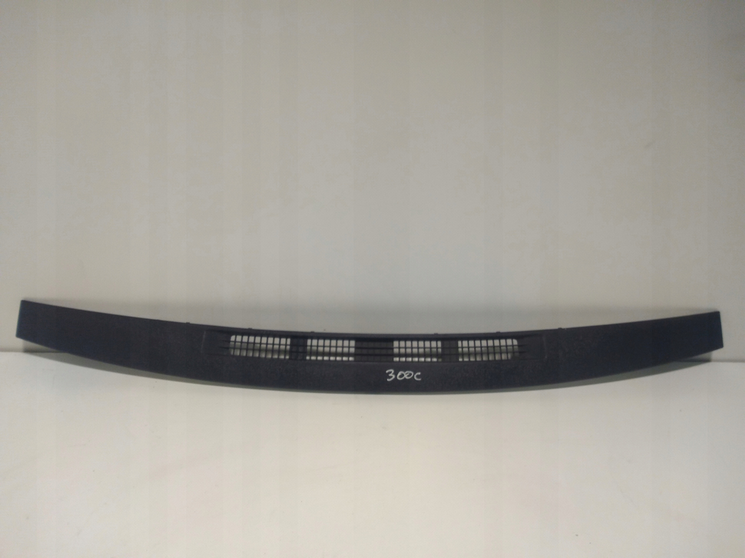 DODGE NITRO Grille égouttage Interne de couverture