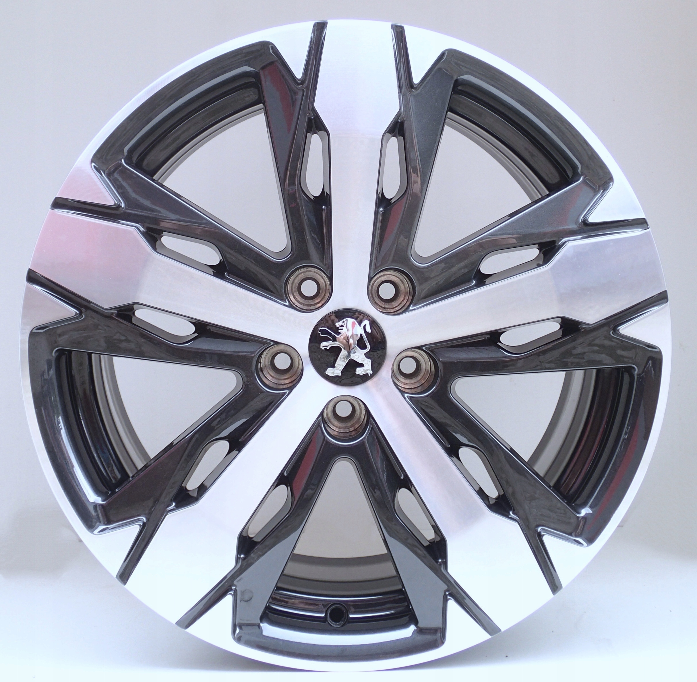 FELGI PEUGEOT OEM 3008 4008 5008 508 18 5x108