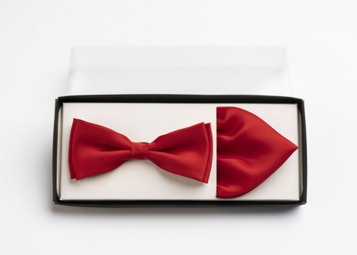 MUSZKA MUCHA CZERWONA MĘSKA GŁADKA + WYPUSTKA Marka inna