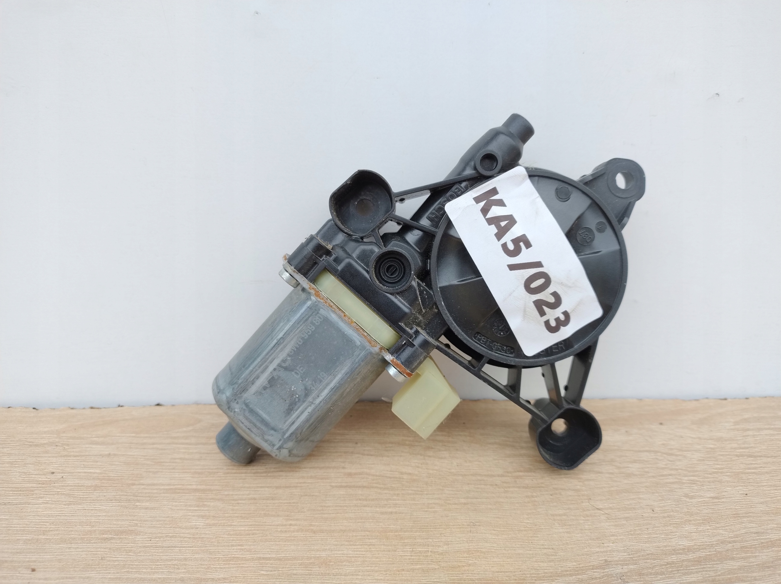 mini motor windows lift left front AUDI A4 A5 Q5 Q7 A1 8W0959801 KA5/023
