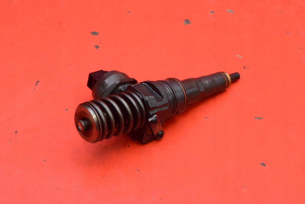 Einspritzdüse Einspritzdüse 038130073AQ VW GOLF 4 IV 1.9 TDI 101 KM 97-06