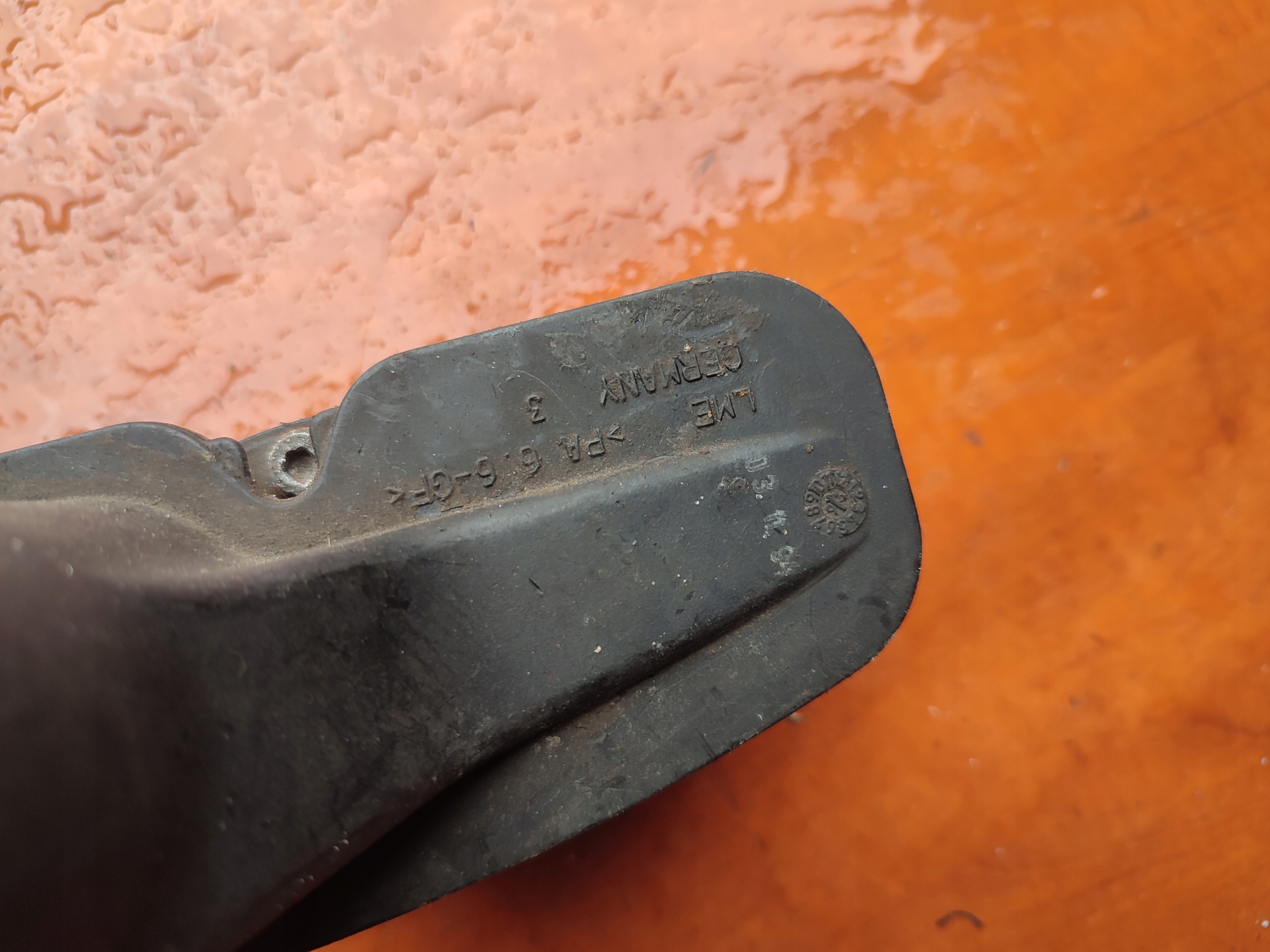 Servobehälter VW POLO III 6N 1H0422371