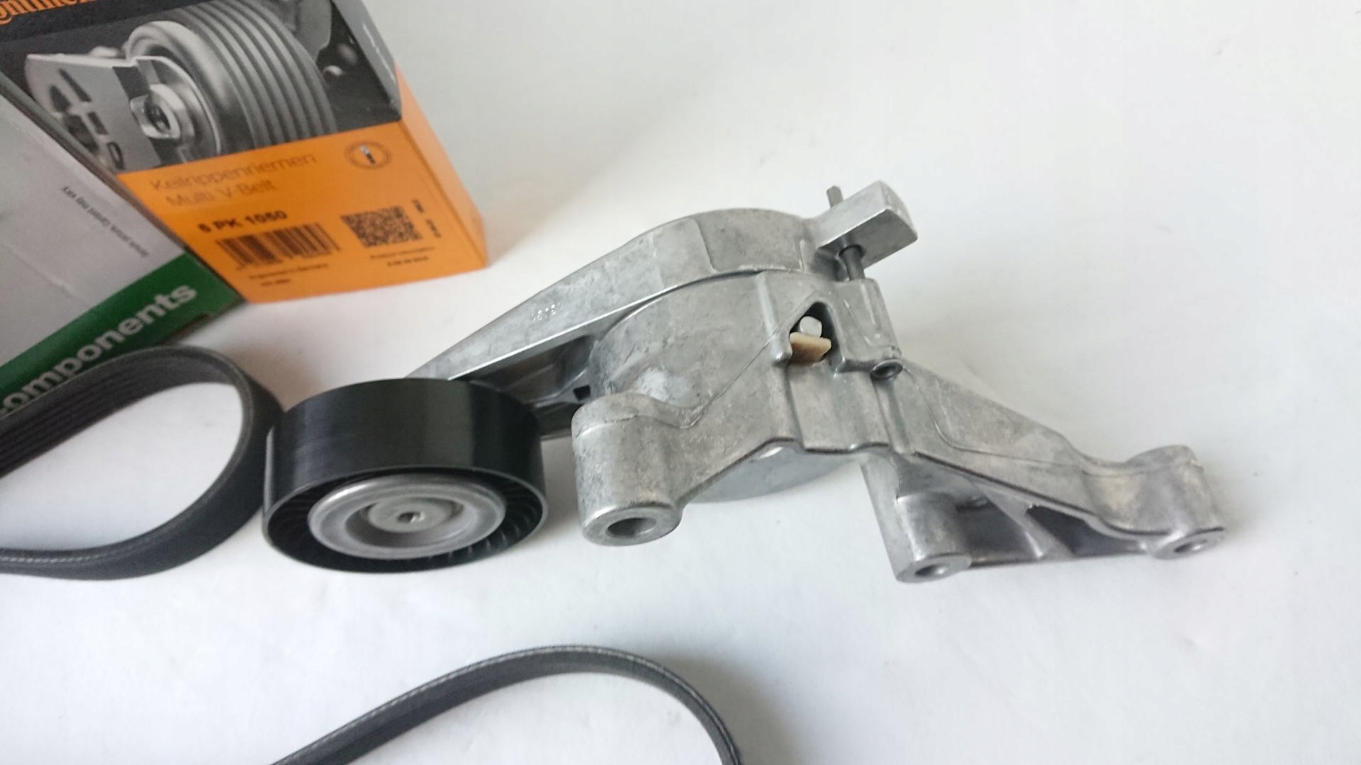 NAPINACZ INA + PASEK CONTI VW PASSAT B6 2.0 TDI BMP Typ samochodu Autobusy Samochody dostawcze Samochody osobowe