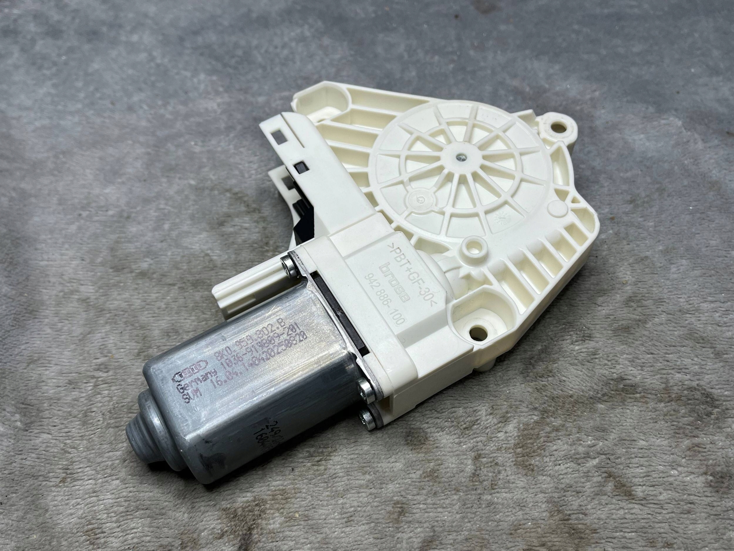 mini motor windows right front 8K0959802B AUDI A6 C7 !J