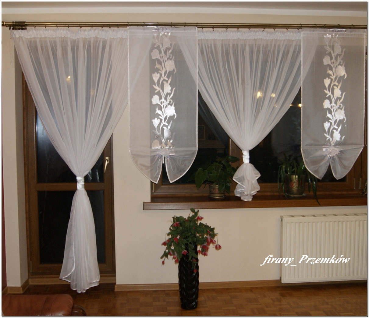 

Firanki Firany Woal Panele Ekrany Balkon