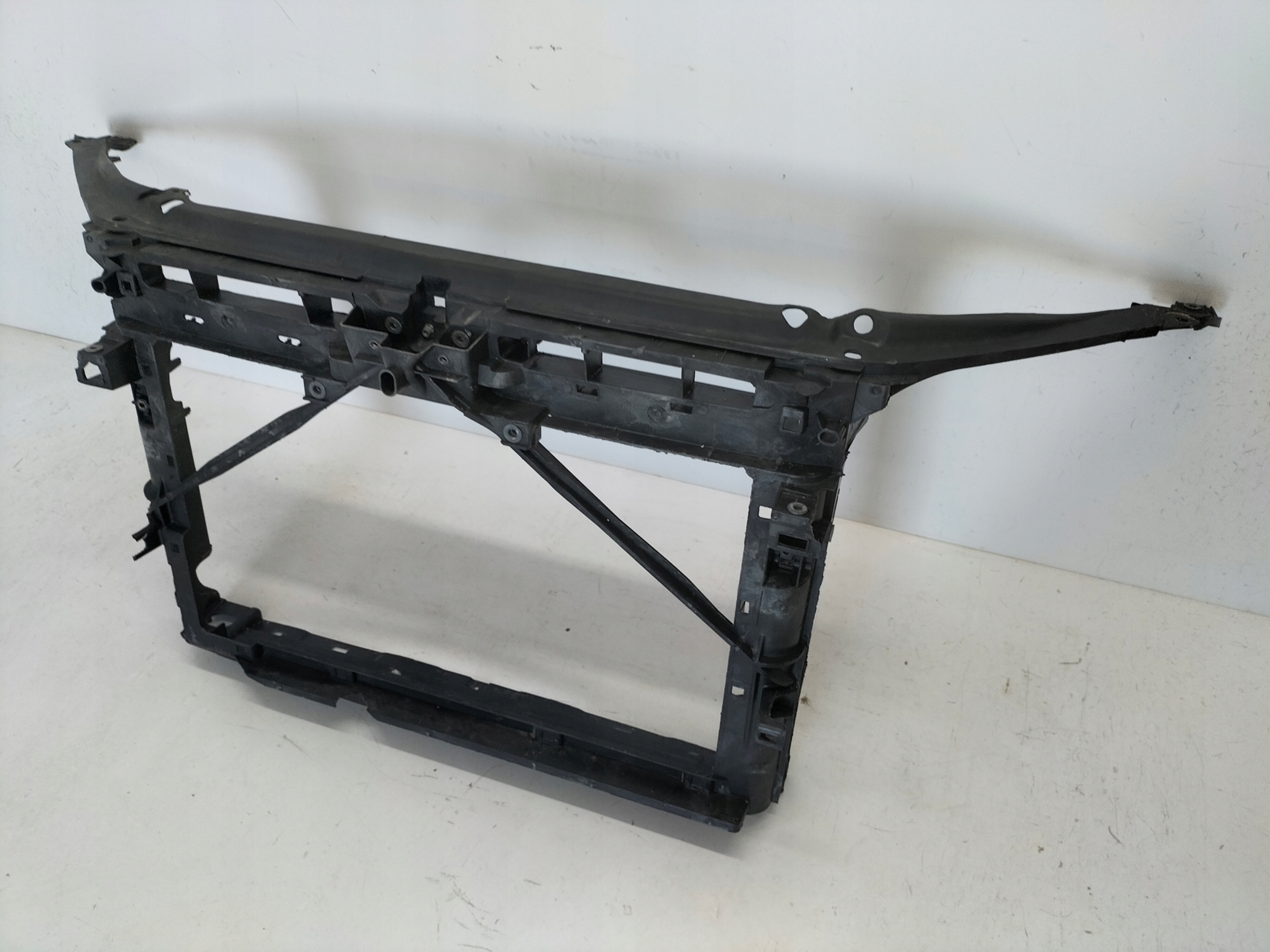 support panel for radiators pillar front SKODA OCTAVIA III 13- 1.2 , 1.4TSI , 1.6TDI