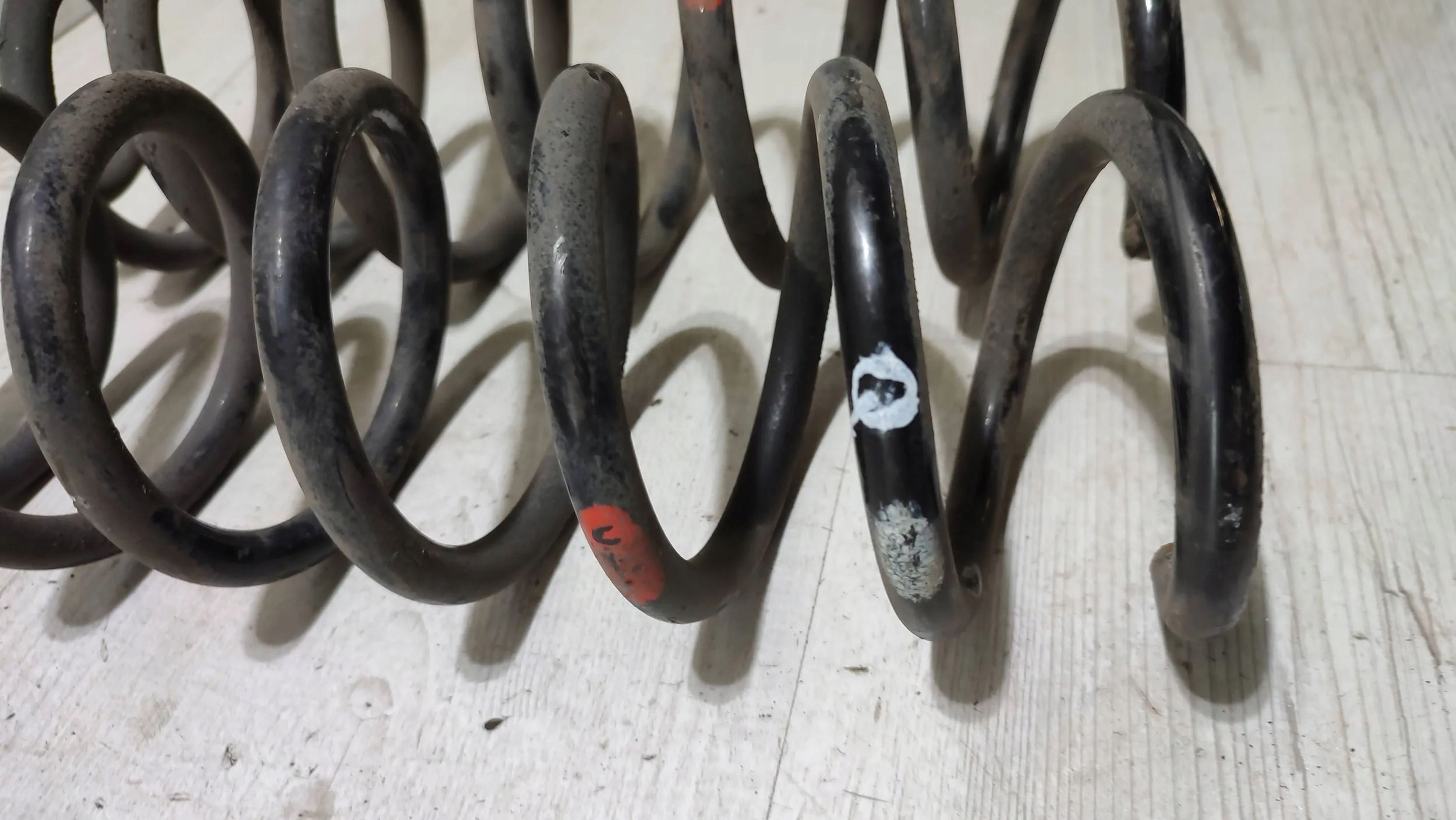 Nissan Qashqai 16r 1.5dci springs springing komplet