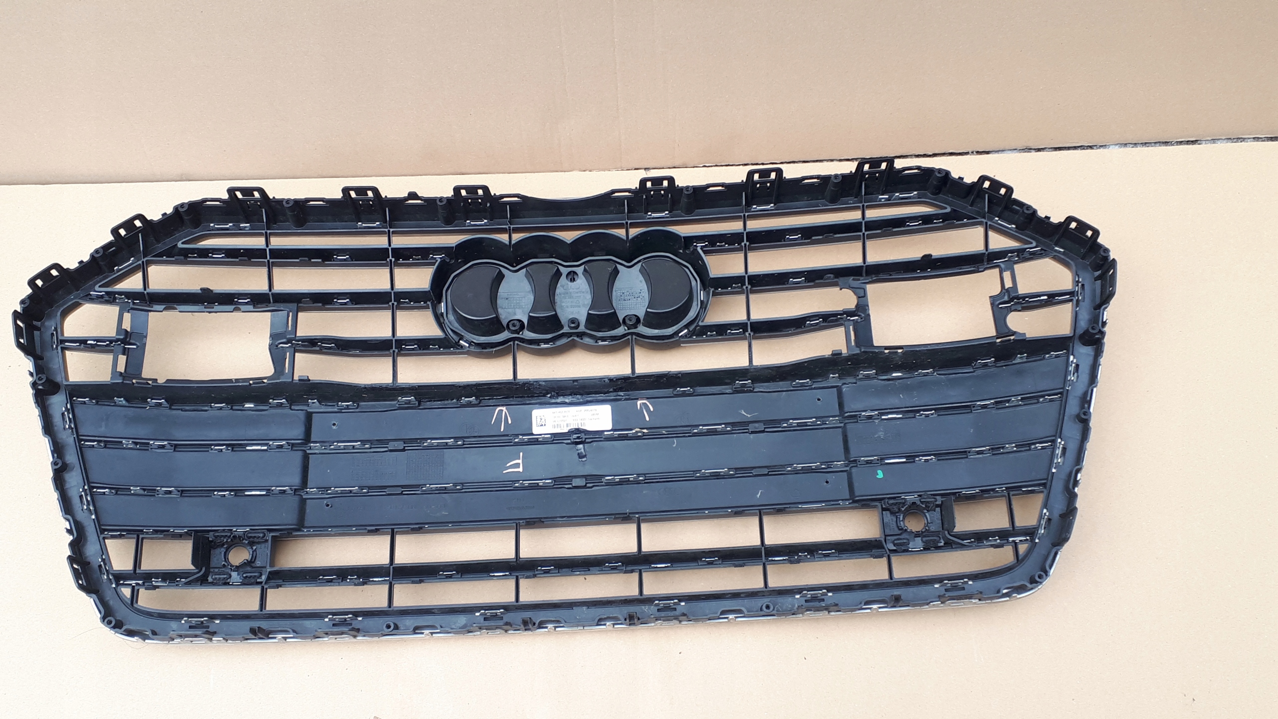 Audi A6 Kühlergrill FRONTGRILL Kühlergitter 4K0853651CA - Thumbnail 11