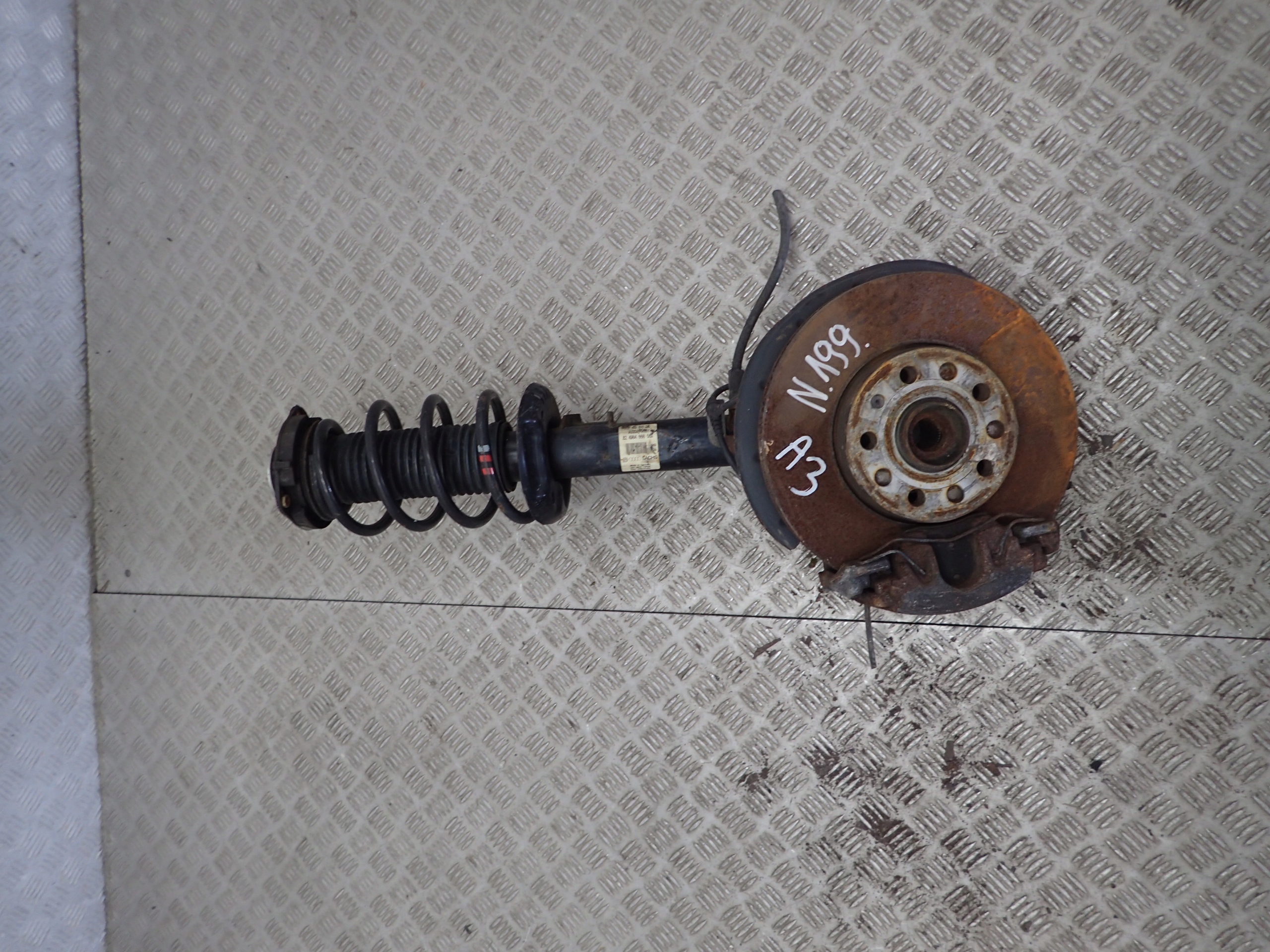 McPherson shock absorber swing caliper left front AUDI A3 8L 1.6B 98r.