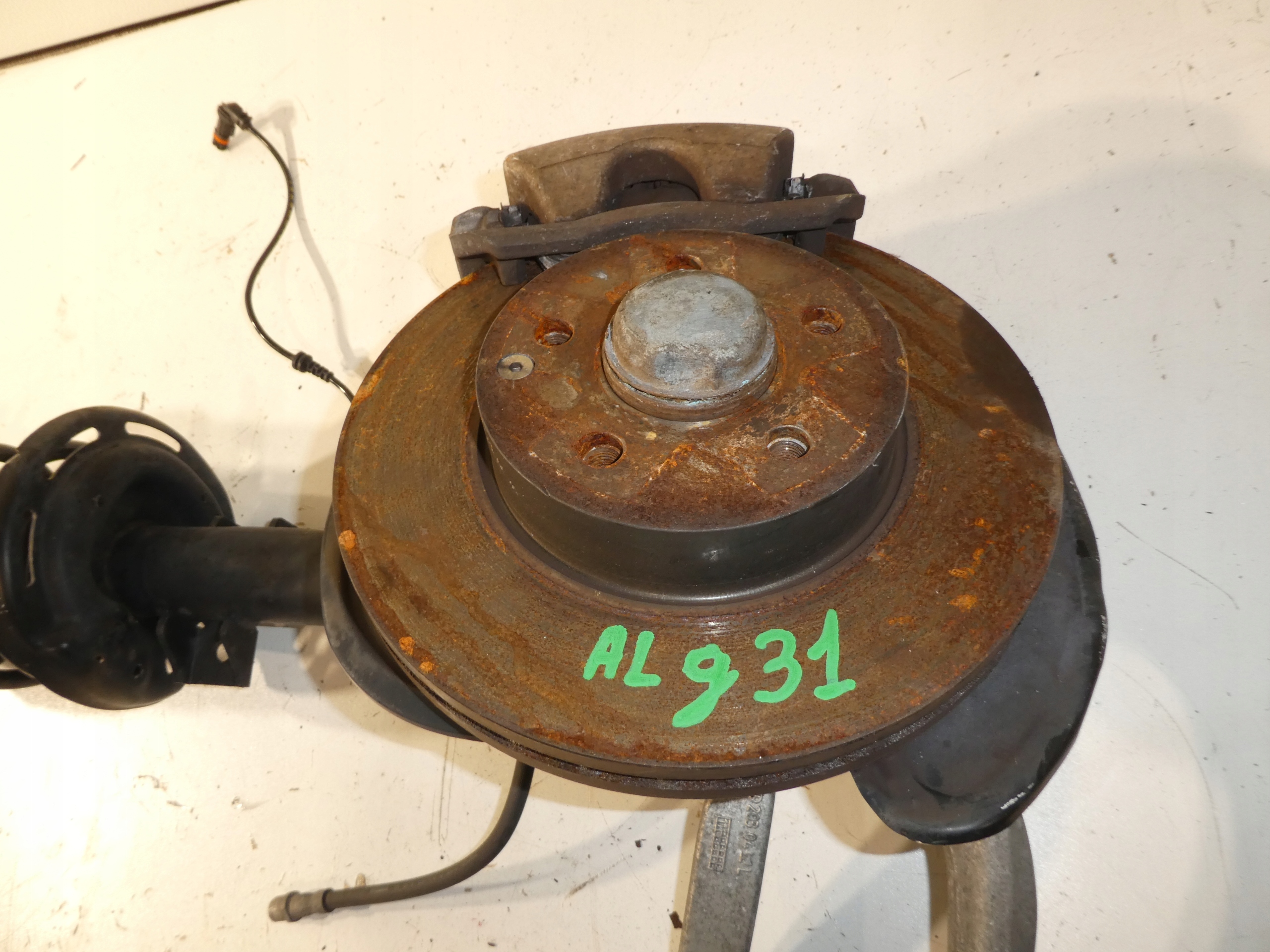 McPherson swing shock absorber MERCEDES W207 A2073204638